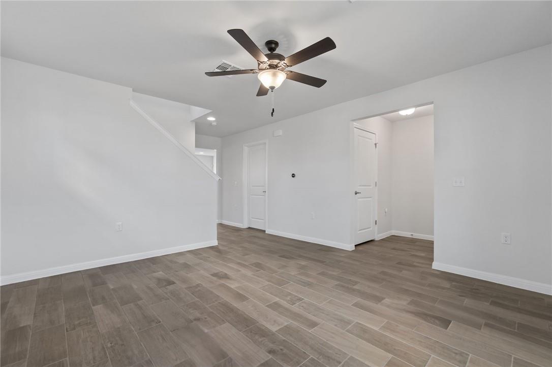 9507 Morning Iris Dr Property Photo 18