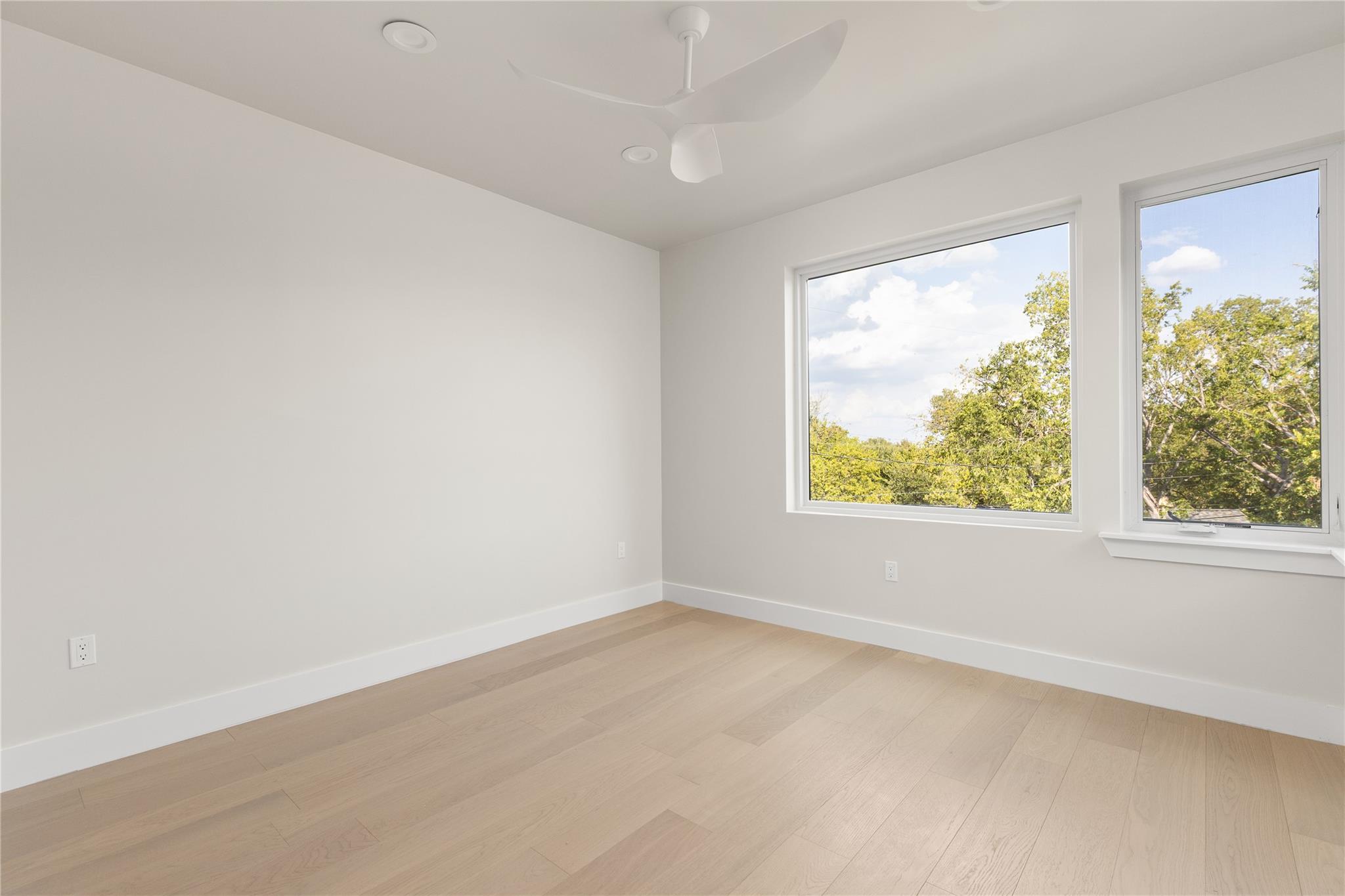 100 W Odell St #3 Property Photo 25