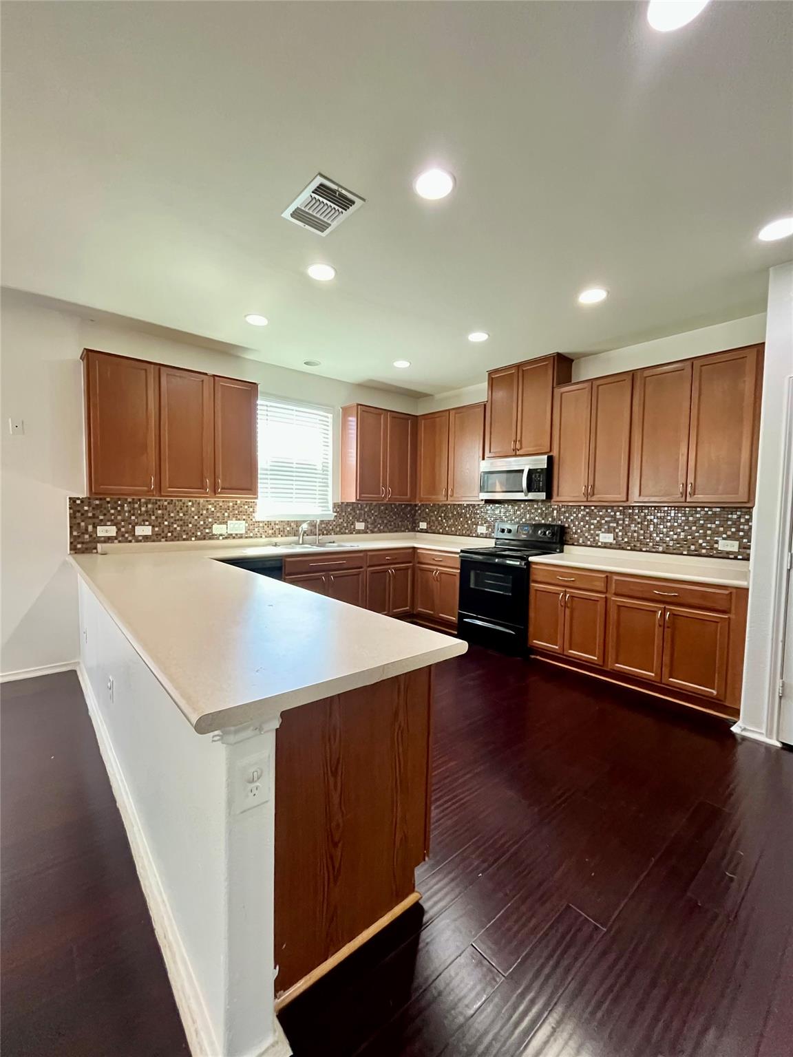 18305 Pencil Cactus Dr Property Photo 6