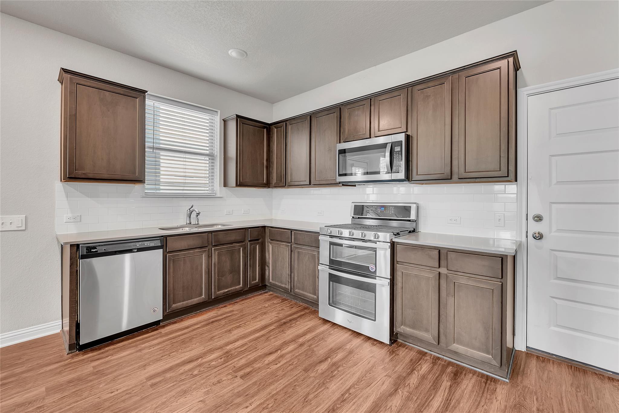 7911 Frida Bnd 68 Property Photo 6