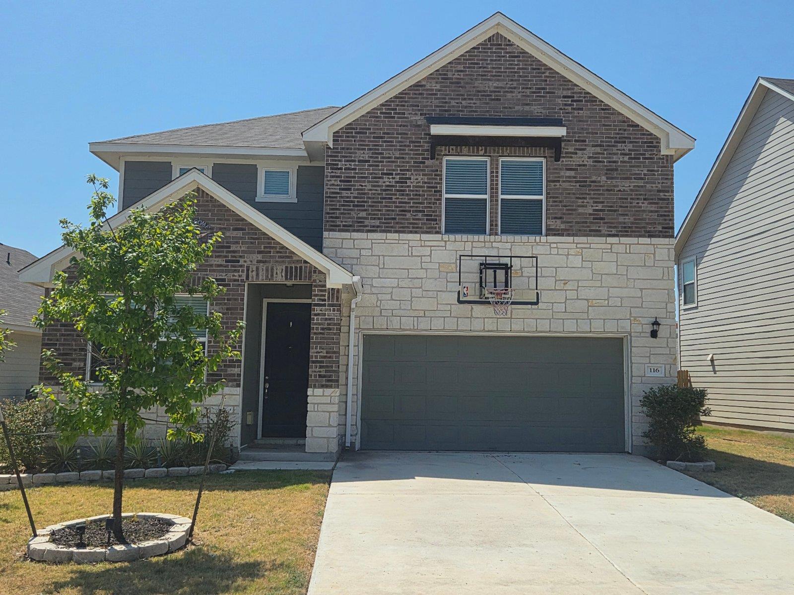 116 Lyrebird Ln Property Photo 1