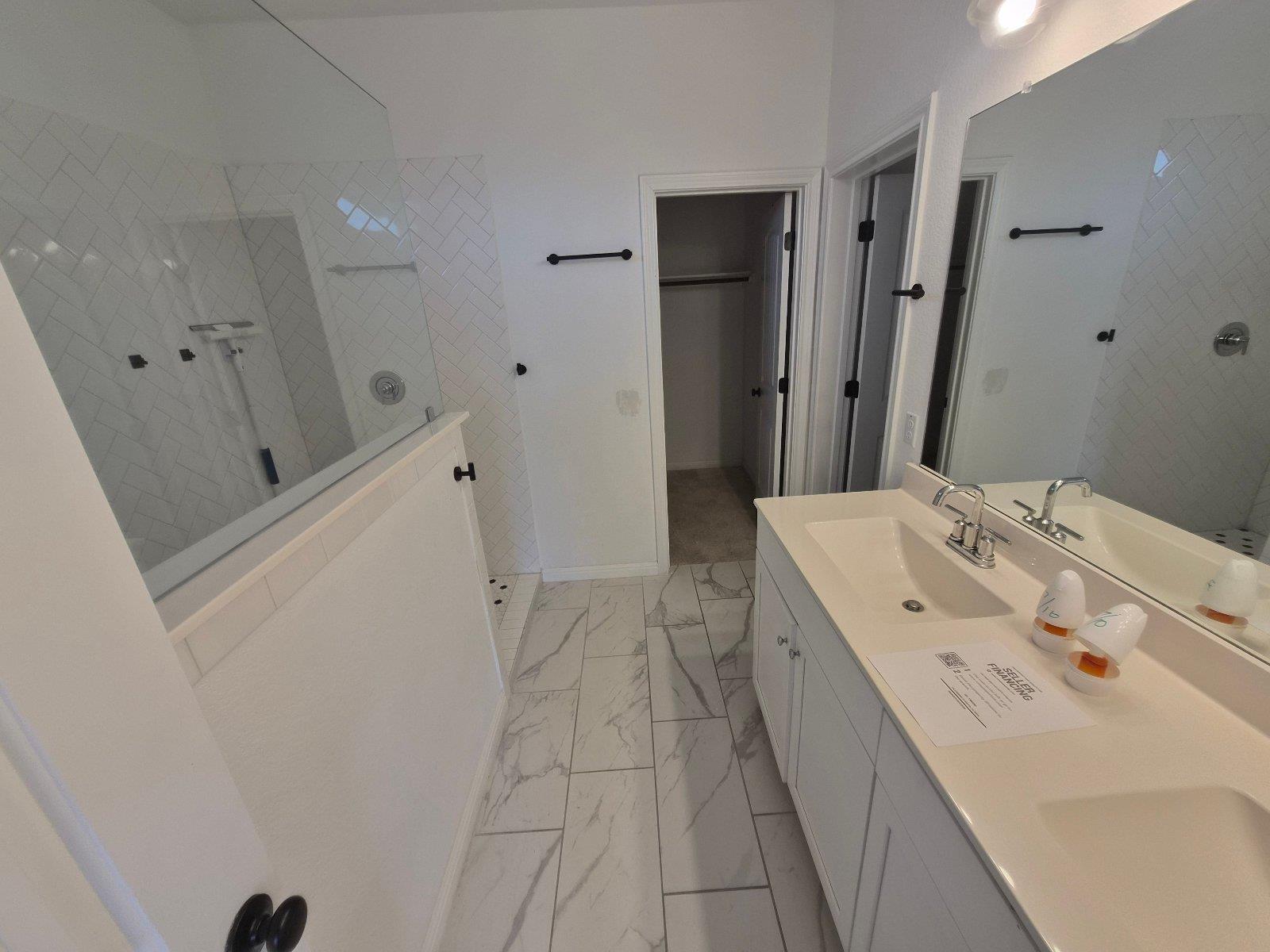 116 Lyrebird Ln Property Photo 12