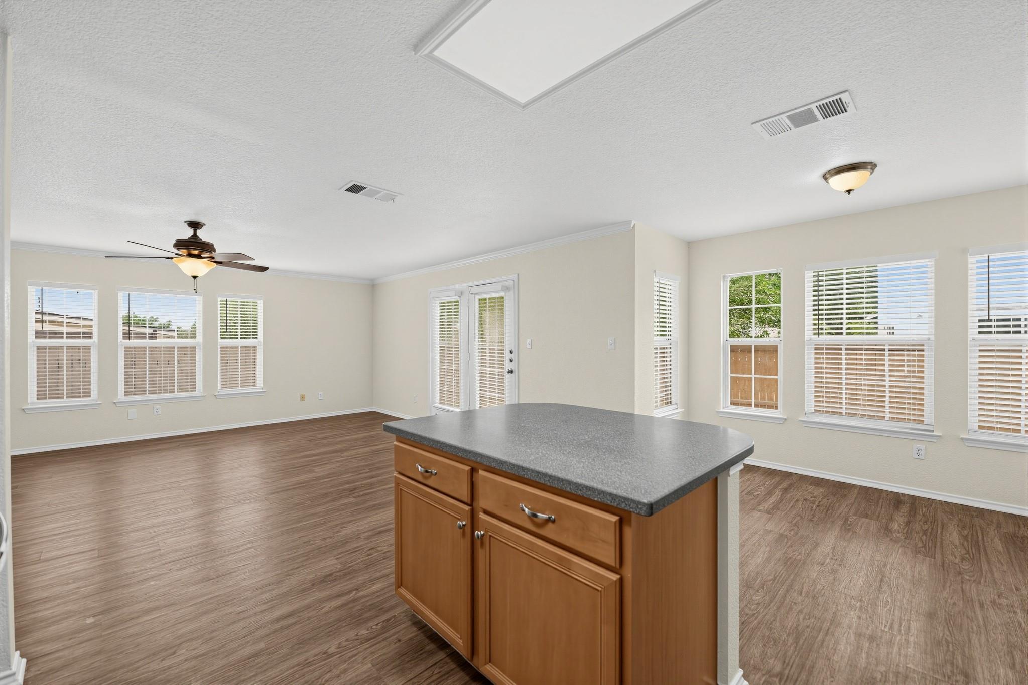 360 Thicket Ln Property Photo 5