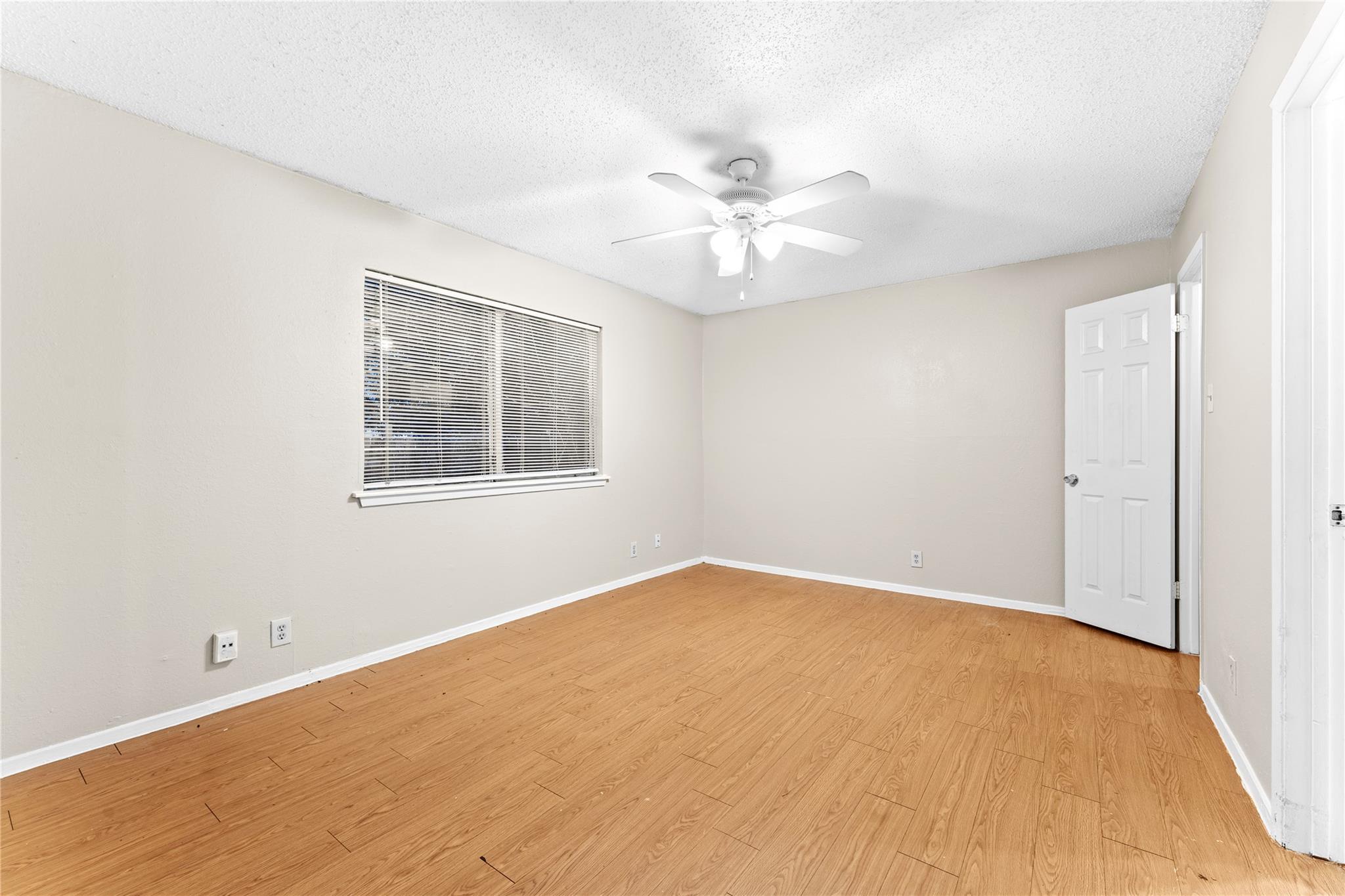 2401 Bucks Run Property Photo 10