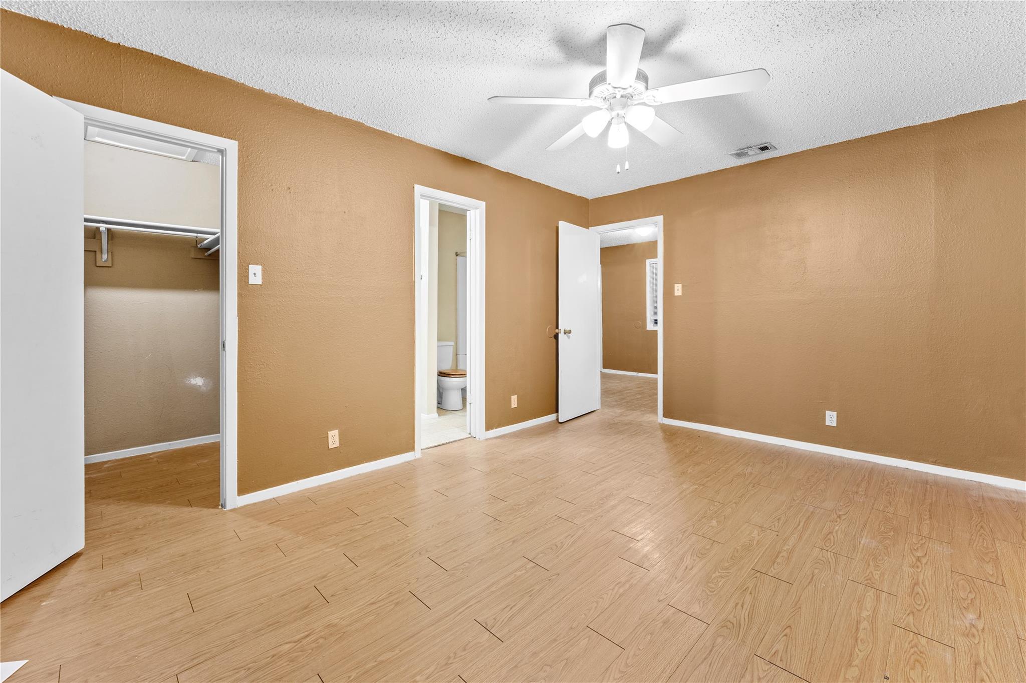2401 Bucks Run Property Photo 25