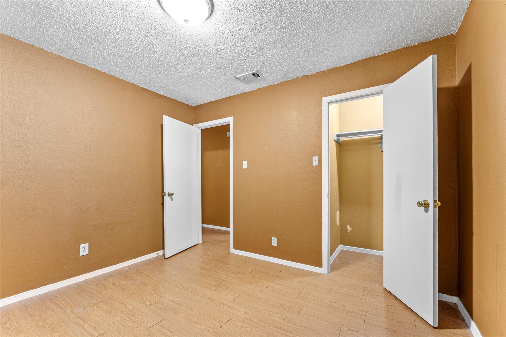 2401 Bucks Run Property Photo 29