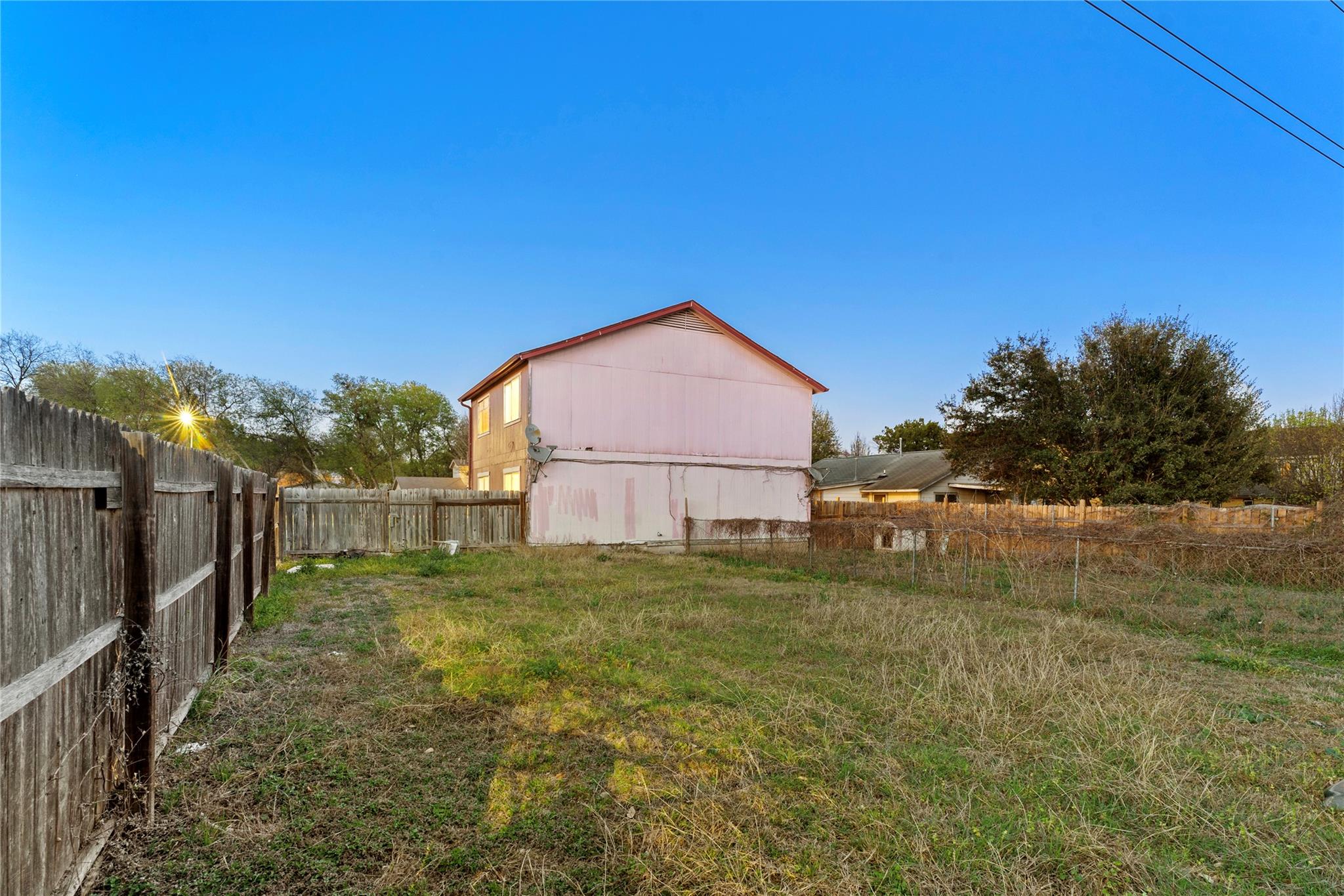 2401 Bucks Run Property Photo 30