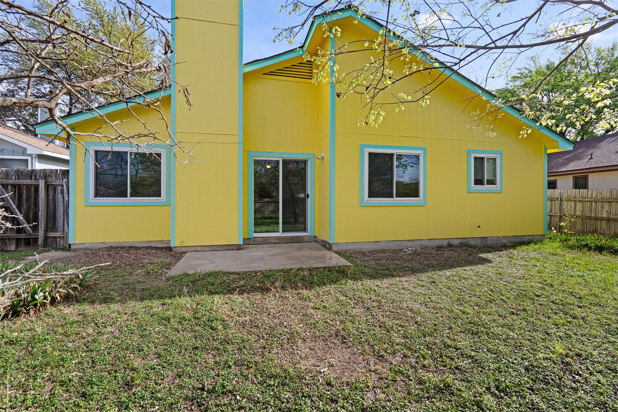 1403 Alma Dr Property Photo 23