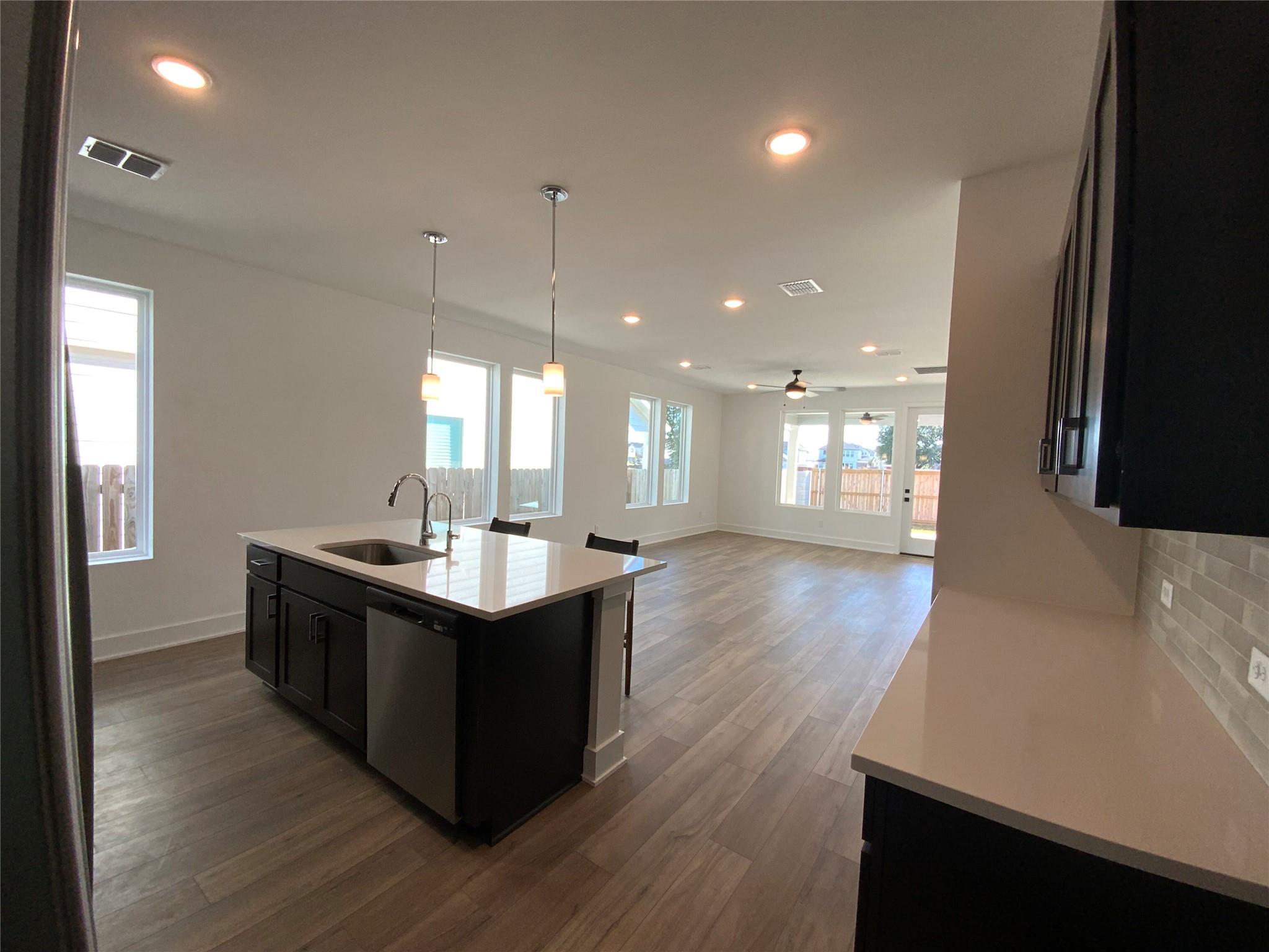 537 Bauer Loop Property Photo 4