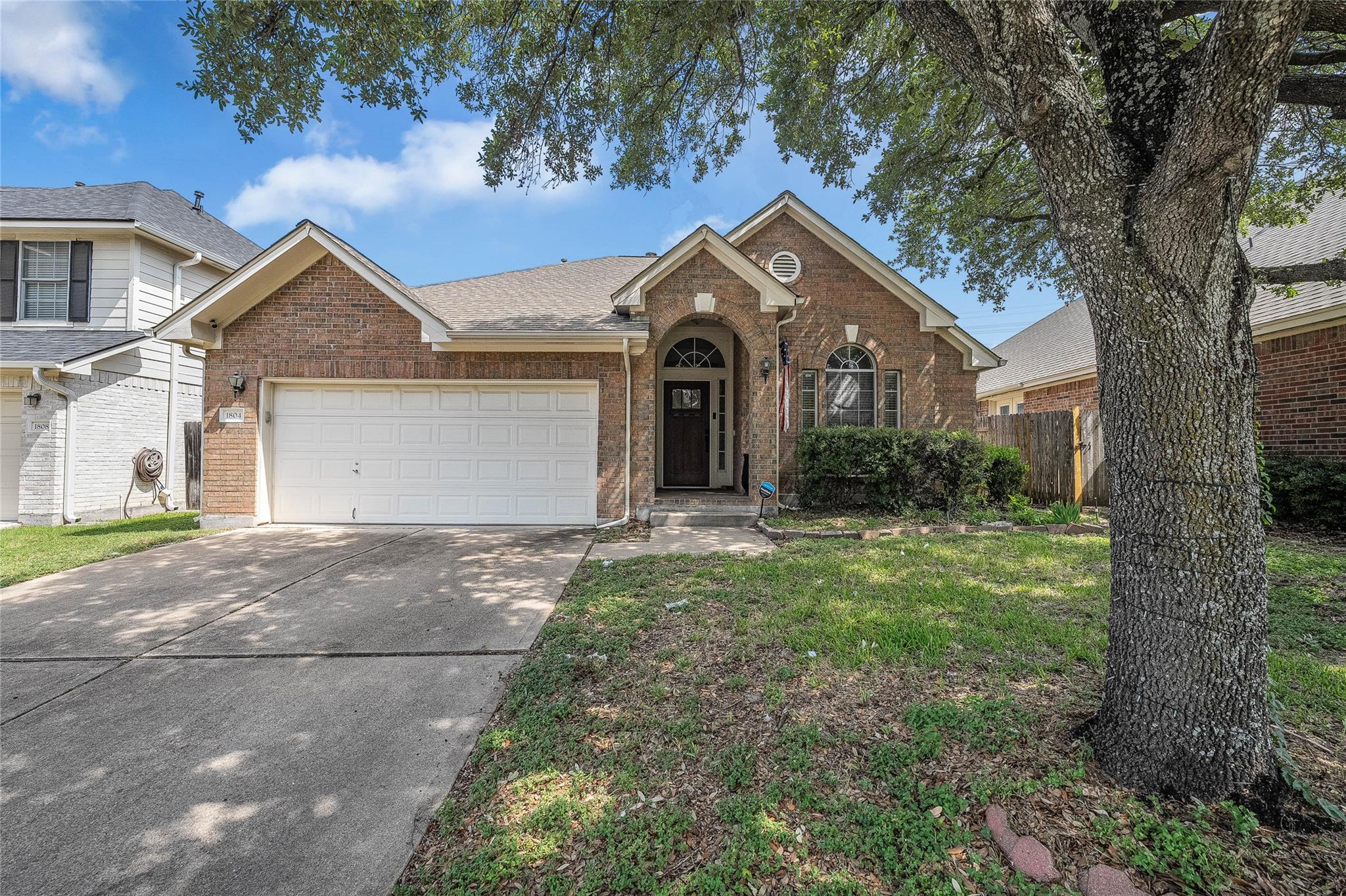 1804 Montana Sky Dr Property Photo 1