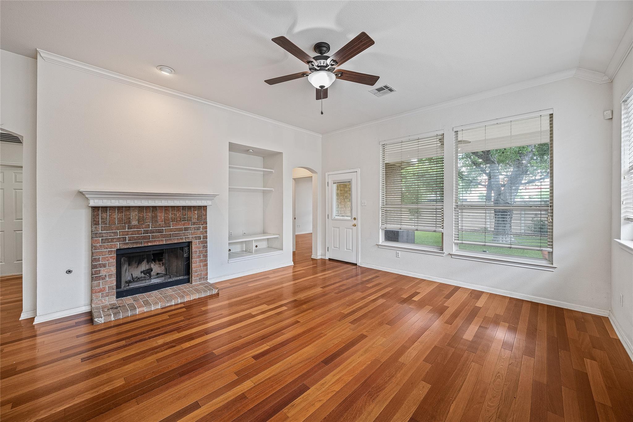1804 Montana Sky Dr Property Photo 3