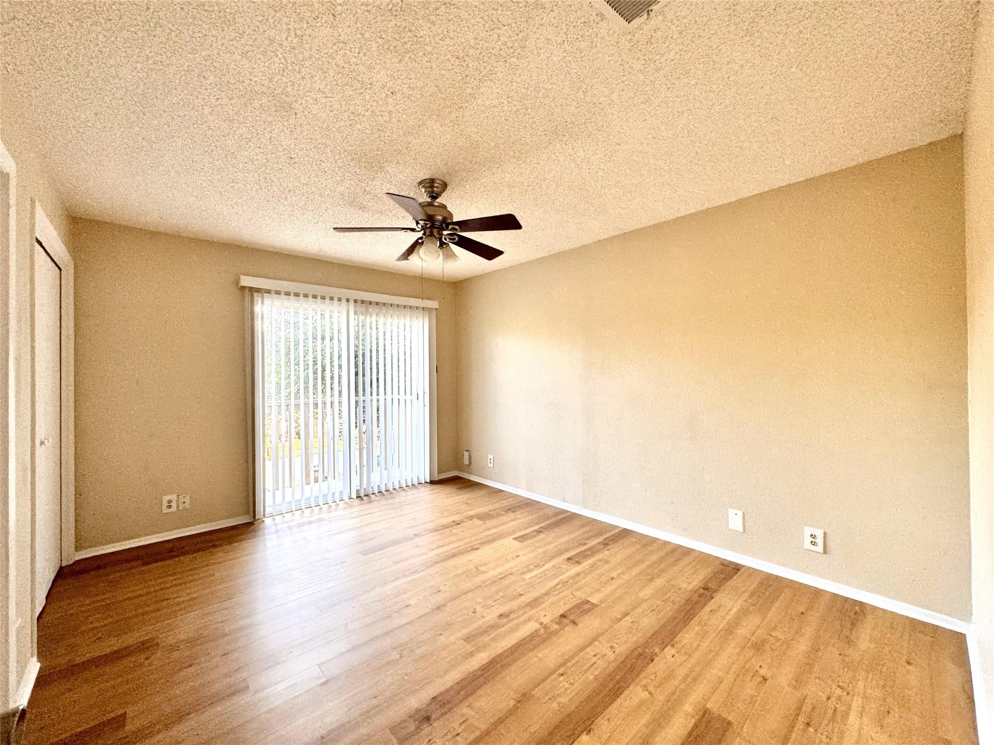 2203 Granberry Dr #a Property Photo 5