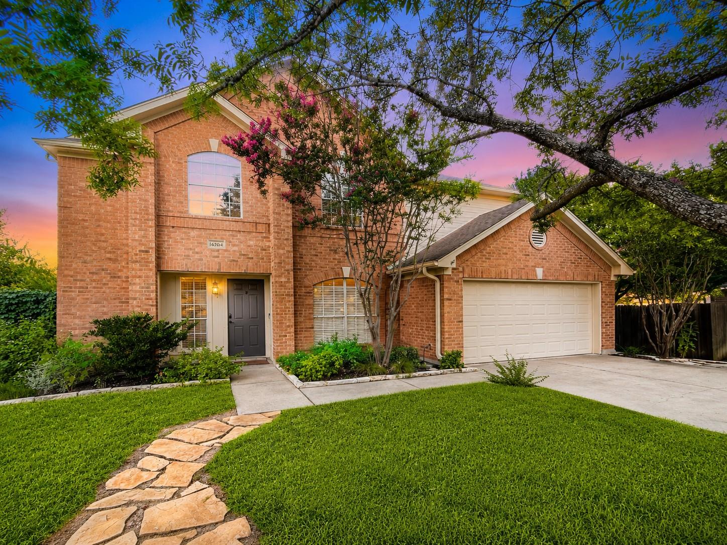 8350793 Property Photo 1