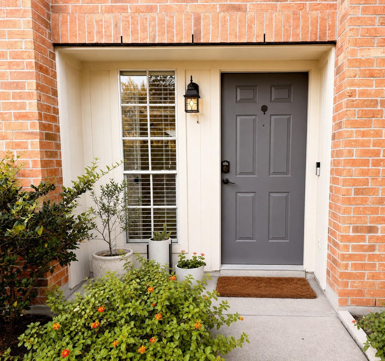 8350793 Property Photo 2