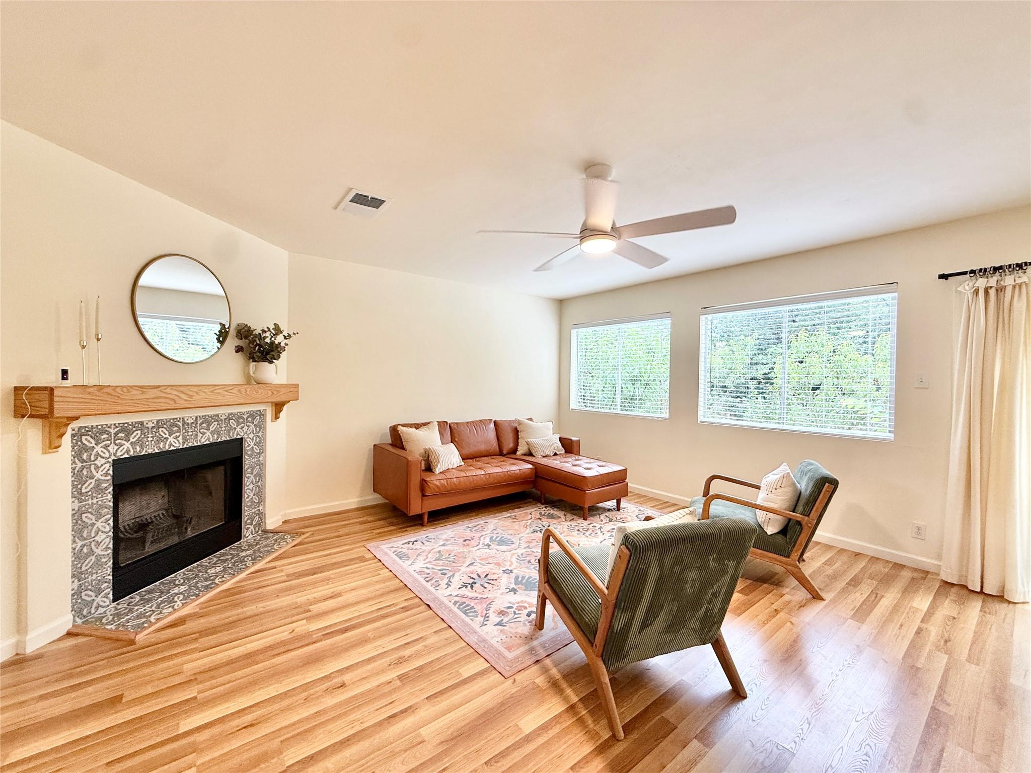 8350793 Property Photo 3