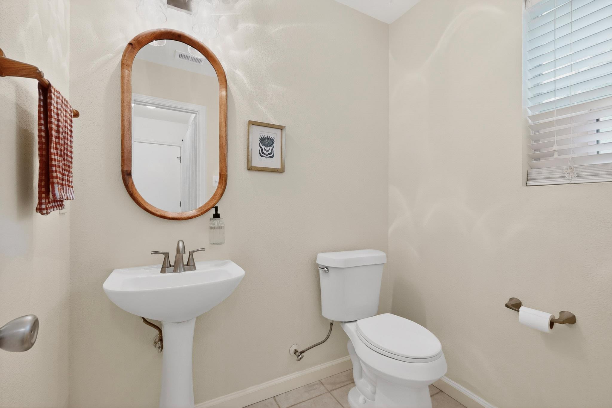 8350793 Property Photo 9