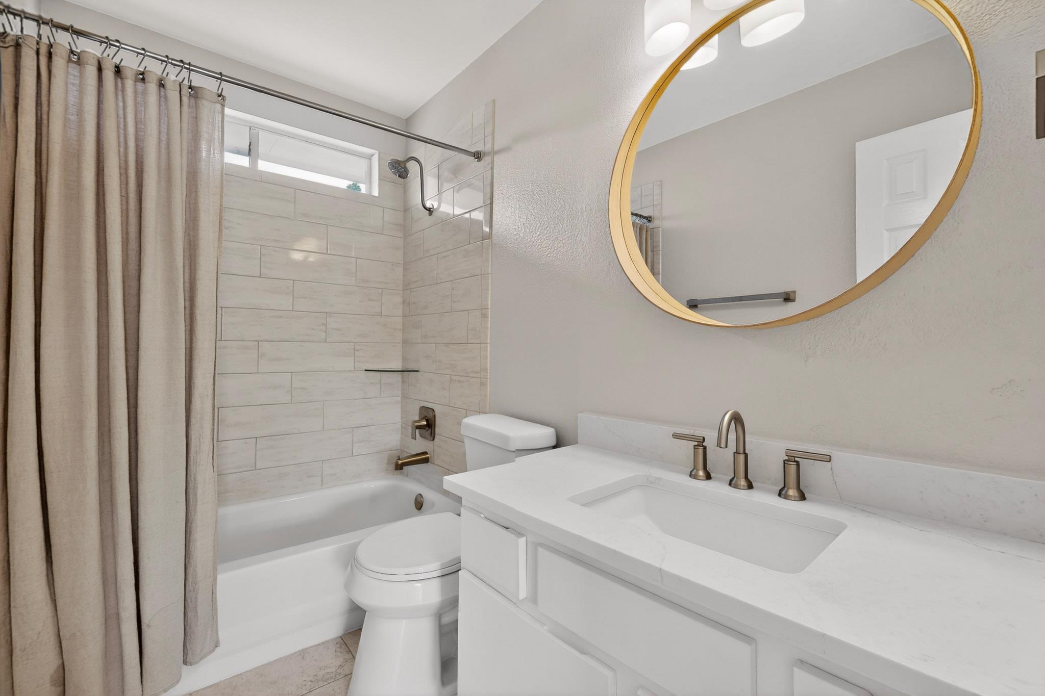8350793 Property Photo 11