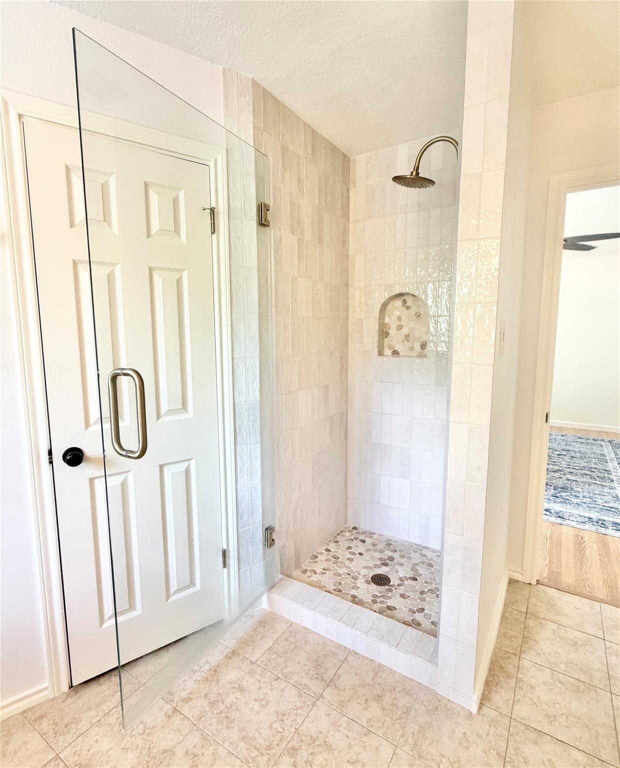 8350793 Property Photo 15