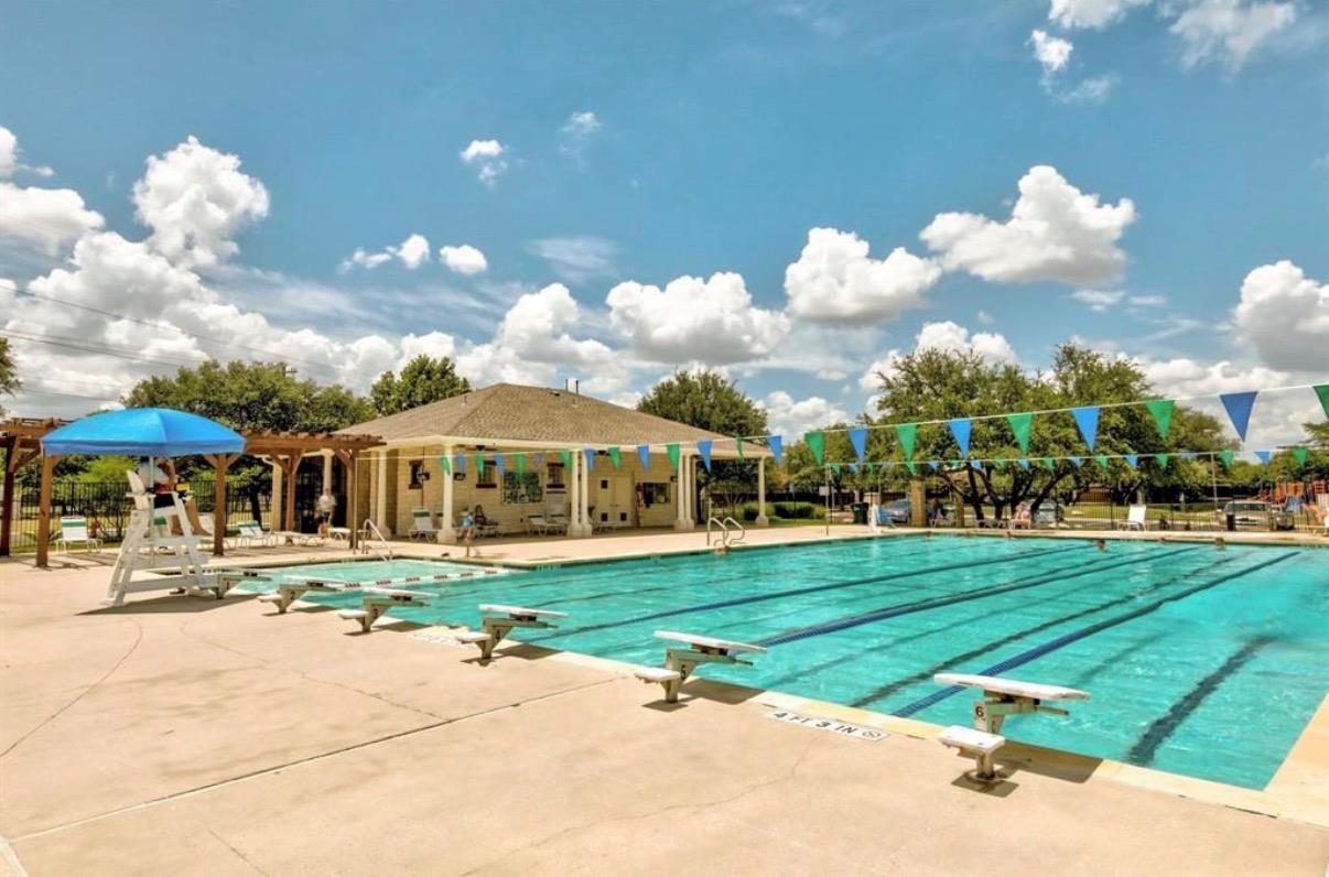8350793 Property Photo 23