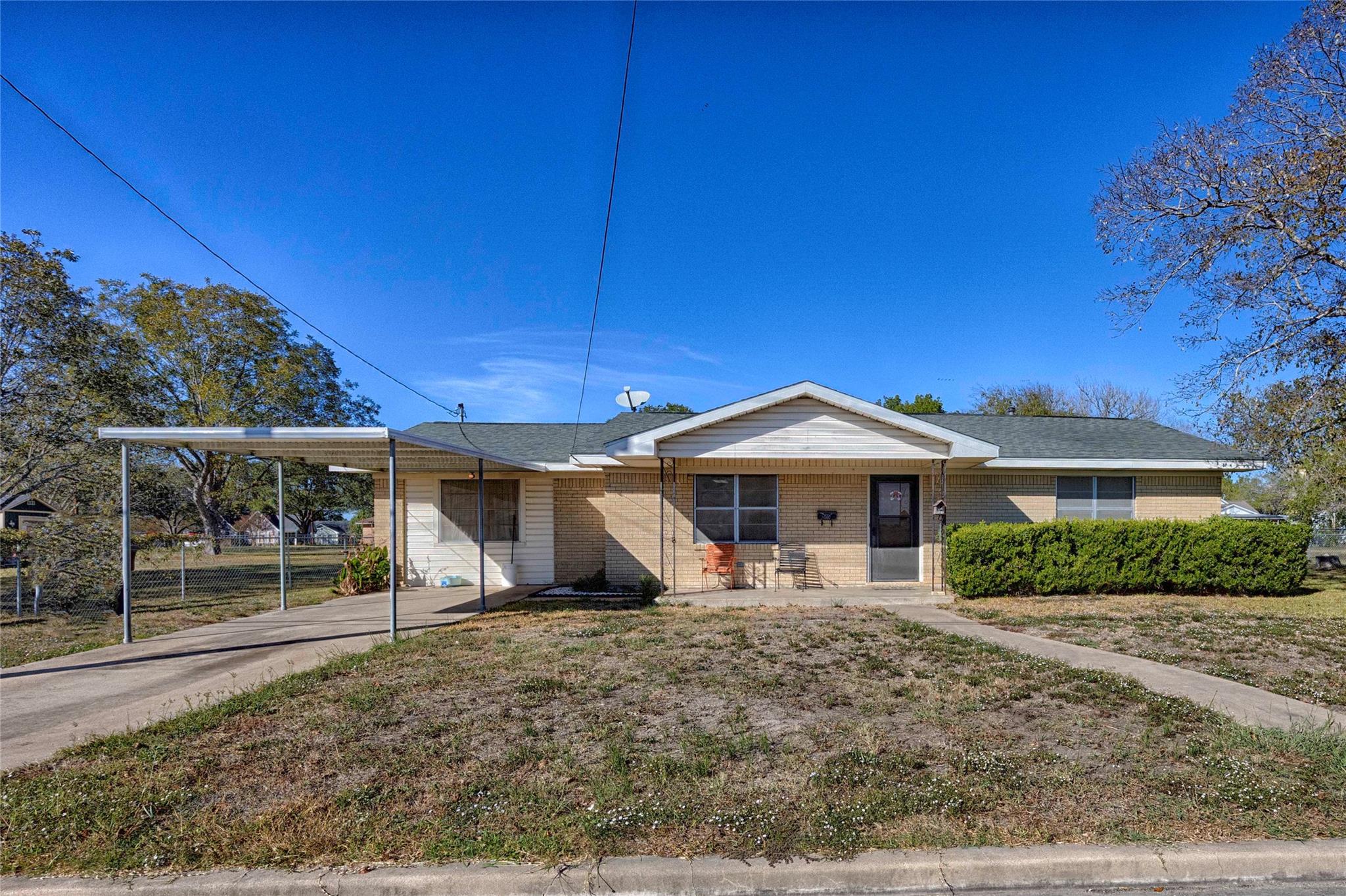 507 South St Property Photo 1