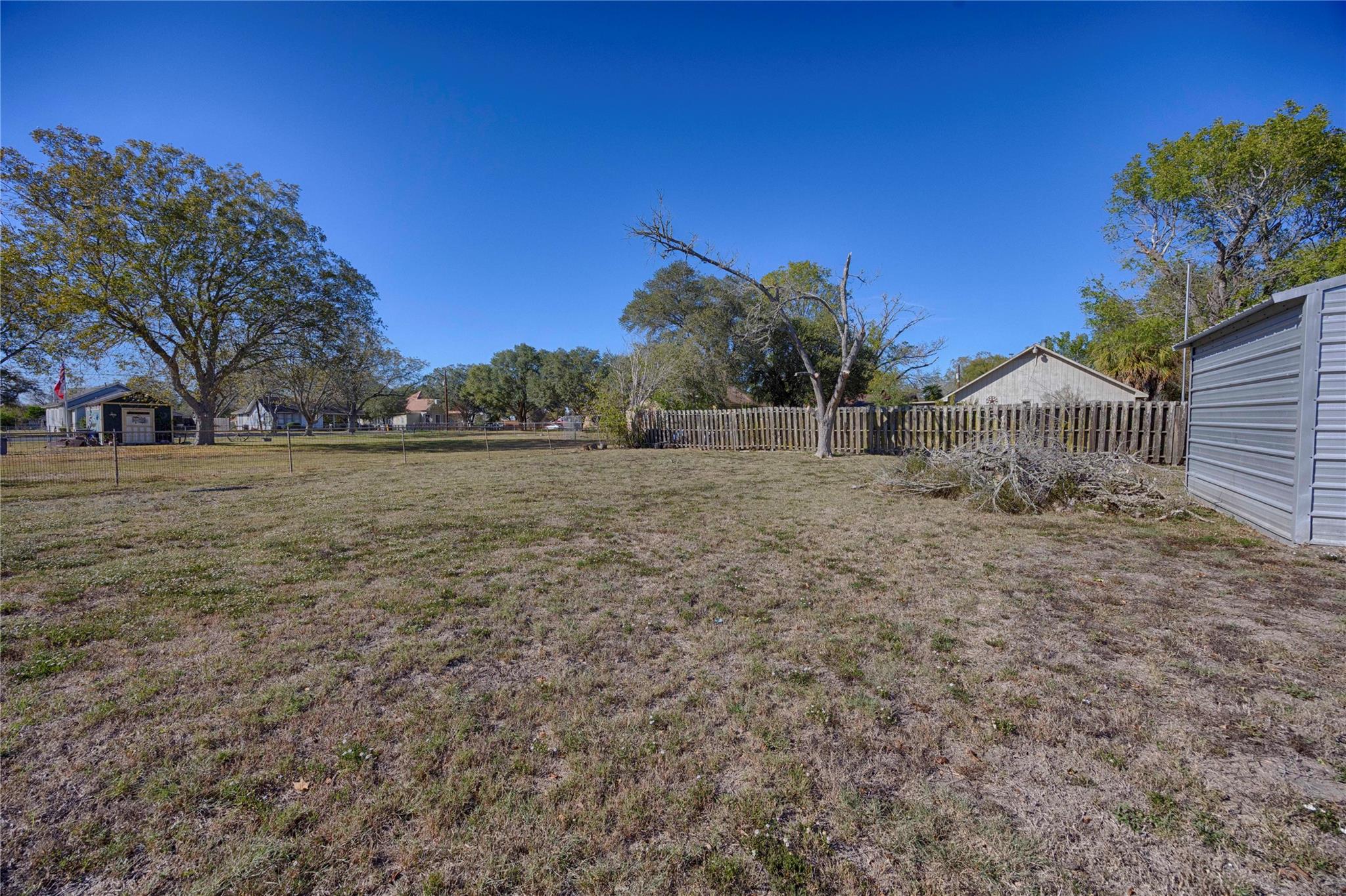 507 South St Property Photo 24