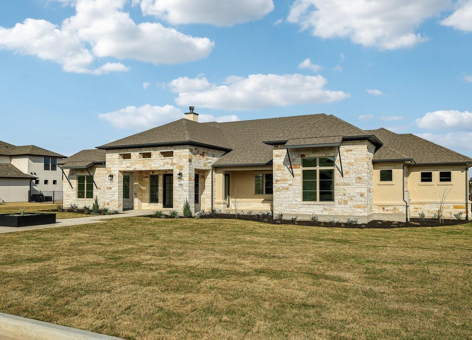200 Nighthorse Property Photo 2