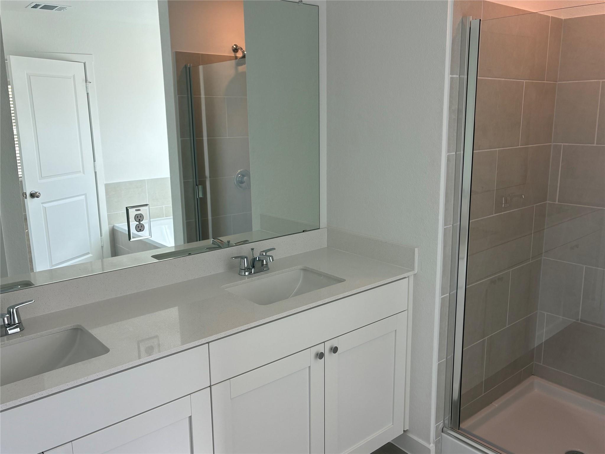 125 Parsons None Property Photo 5