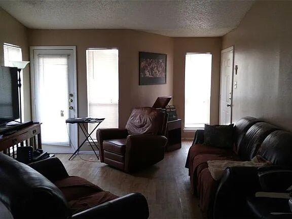 2011 West Loop #c Property Photo 6