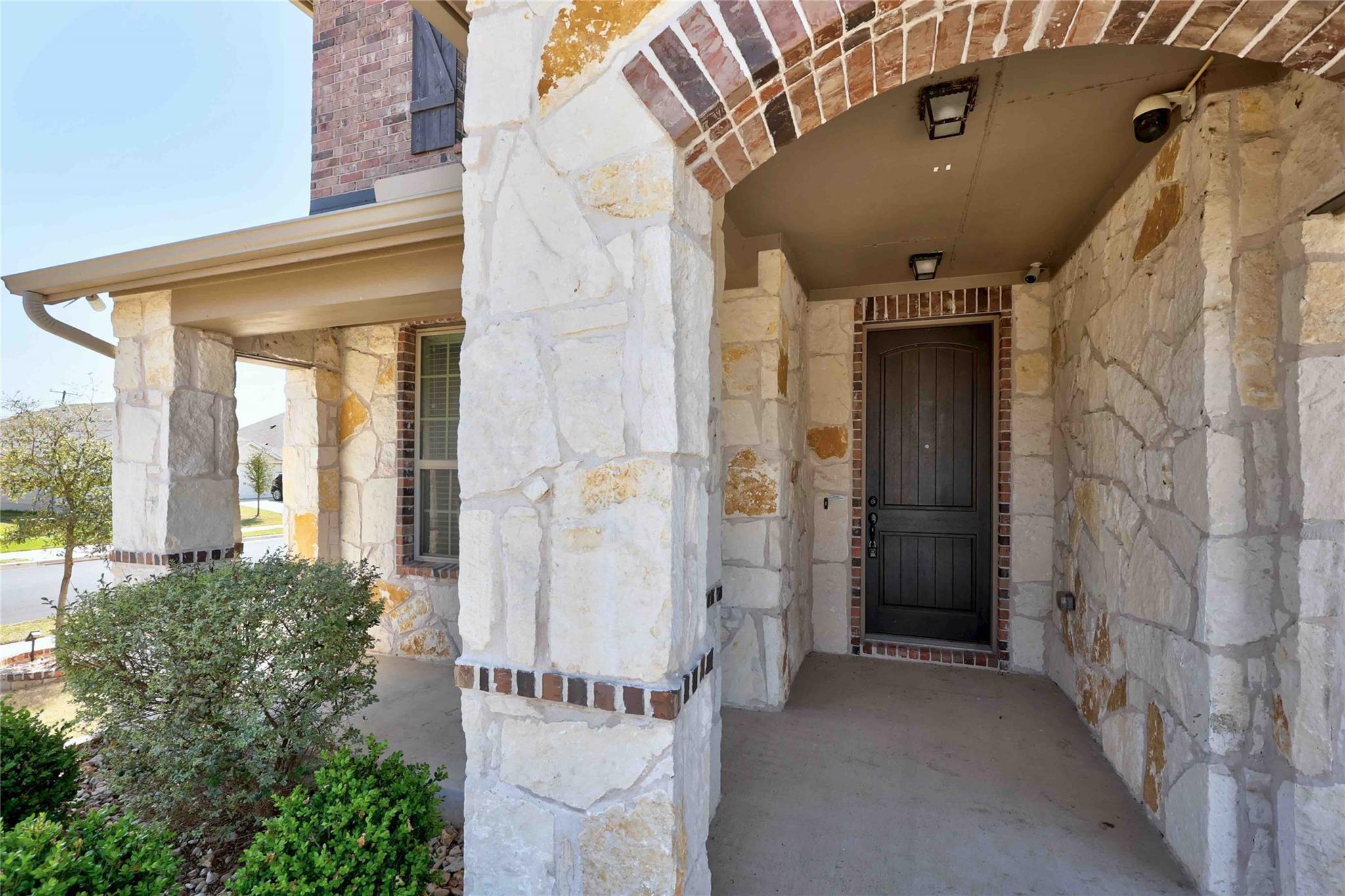 1001 Otello Way Property Photo 3