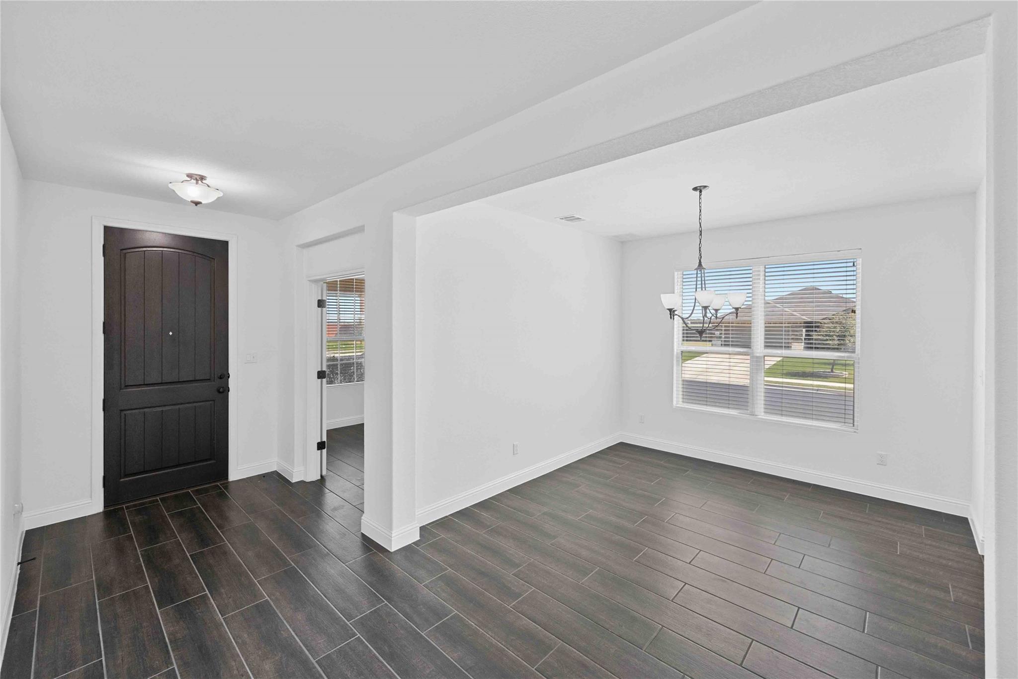 1001 Otello Way Property Photo 5