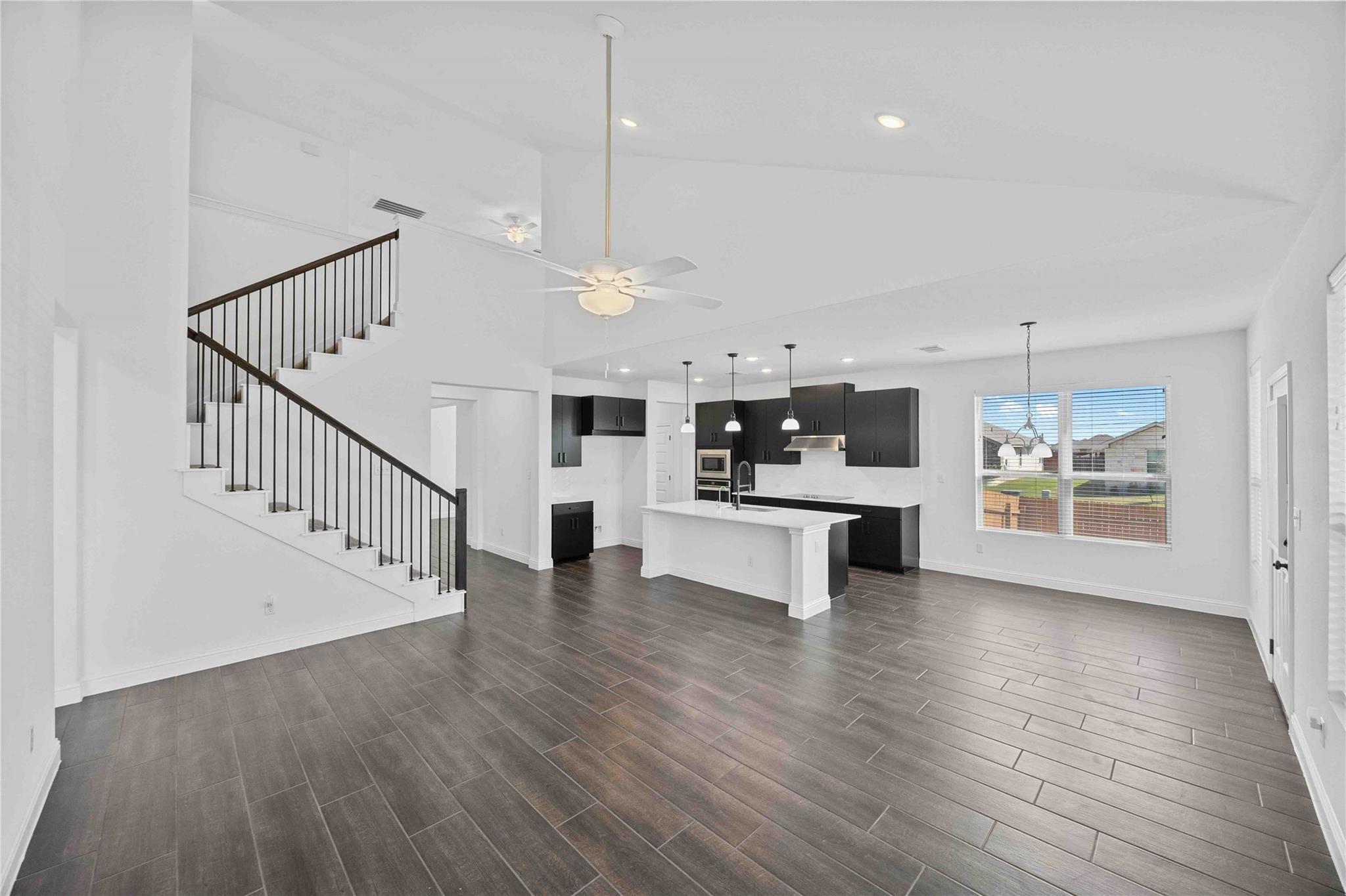 1001 Otello Way Property Photo 8