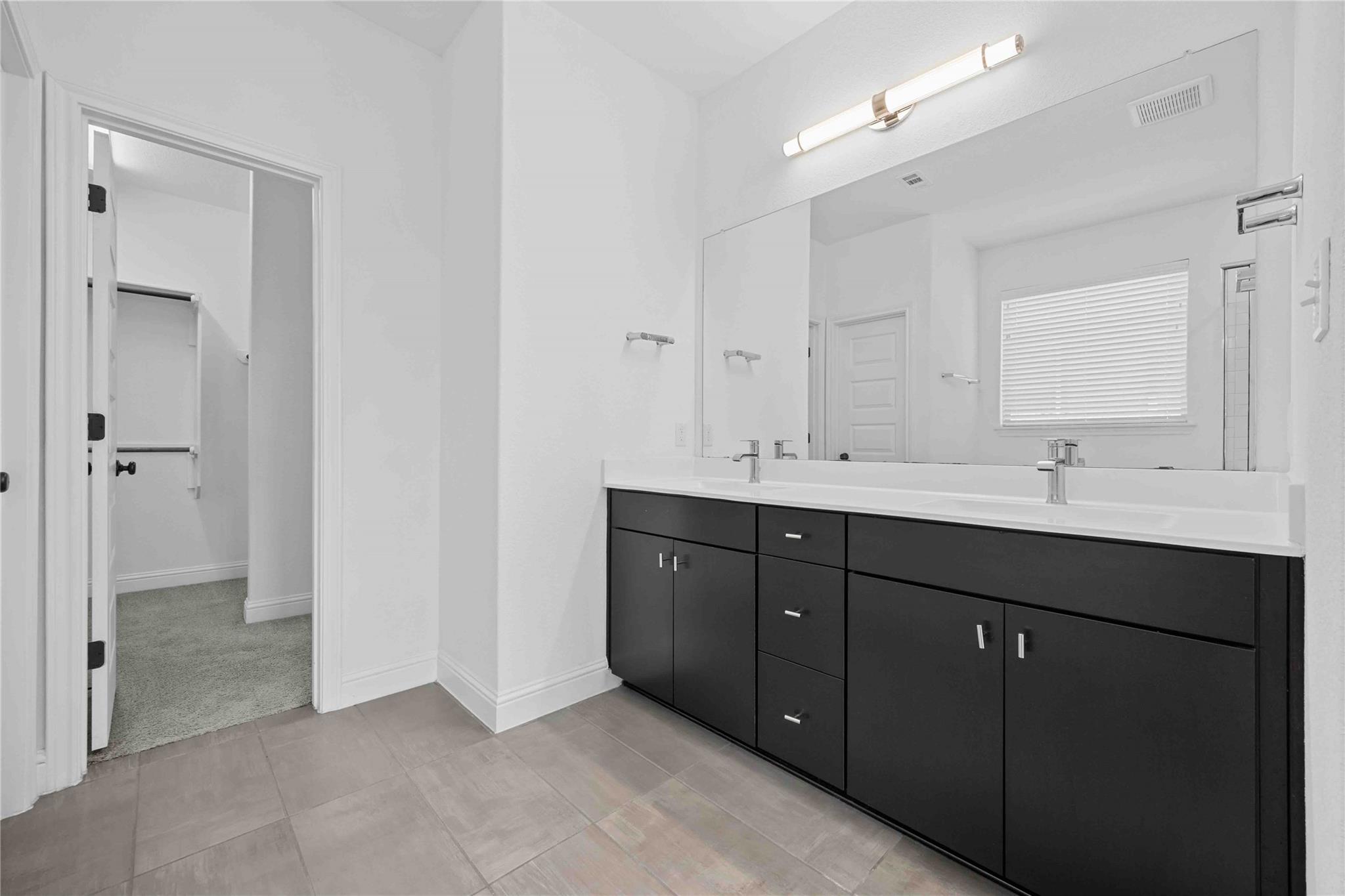 1001 Otello Way Property Photo 17