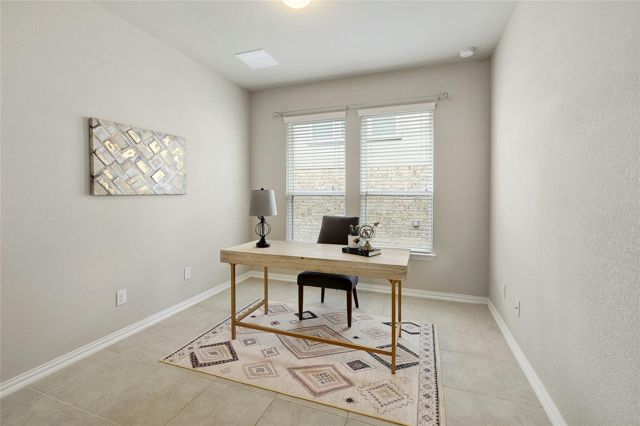 1029 Feldspar Stream Way Property Photo 11