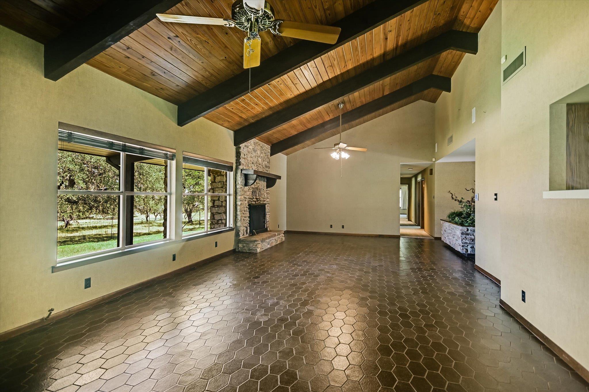 3900 Fm 2325 None Property Photo 8