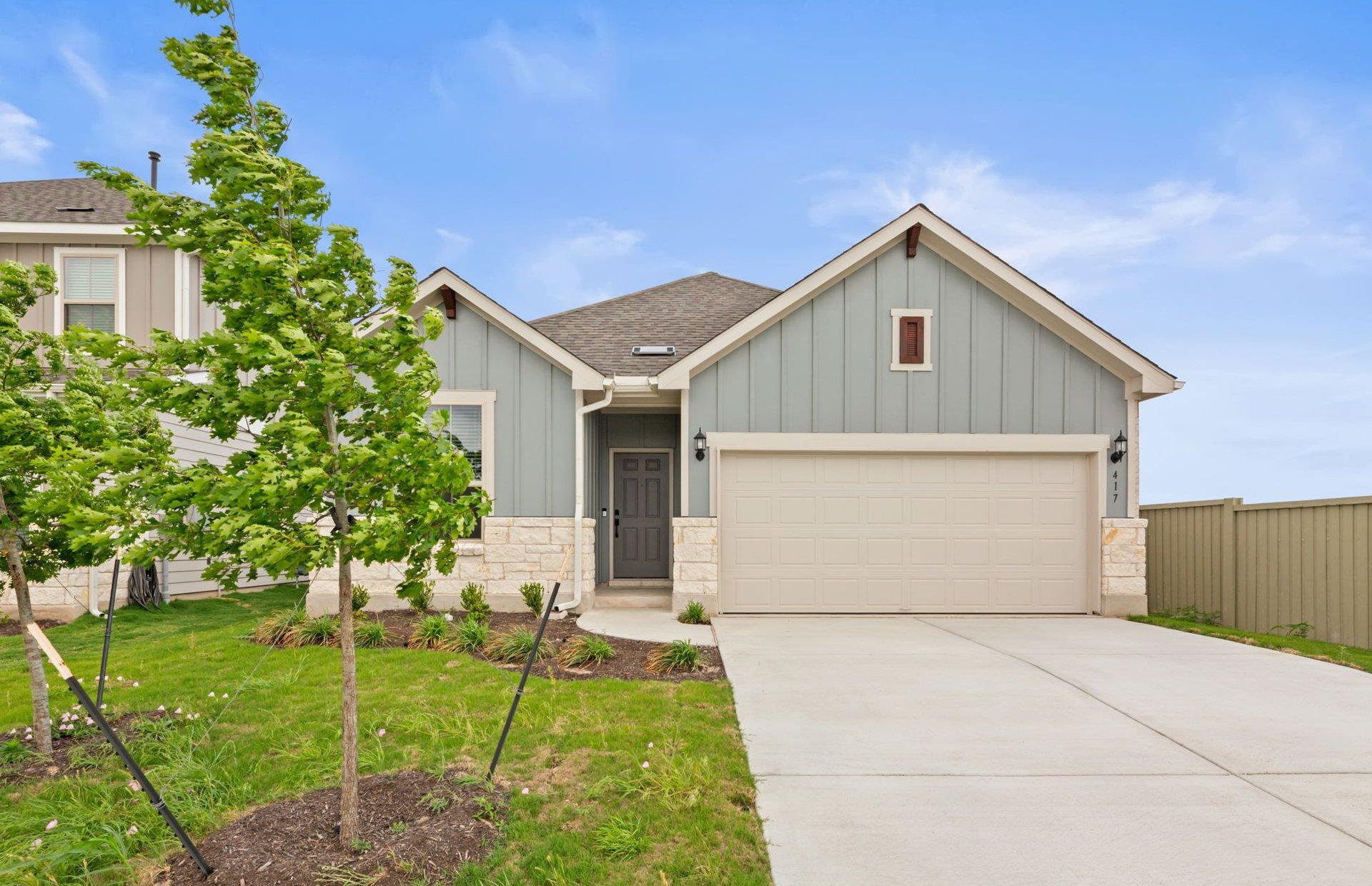 417 Singing Dove WAY Property Photo 1