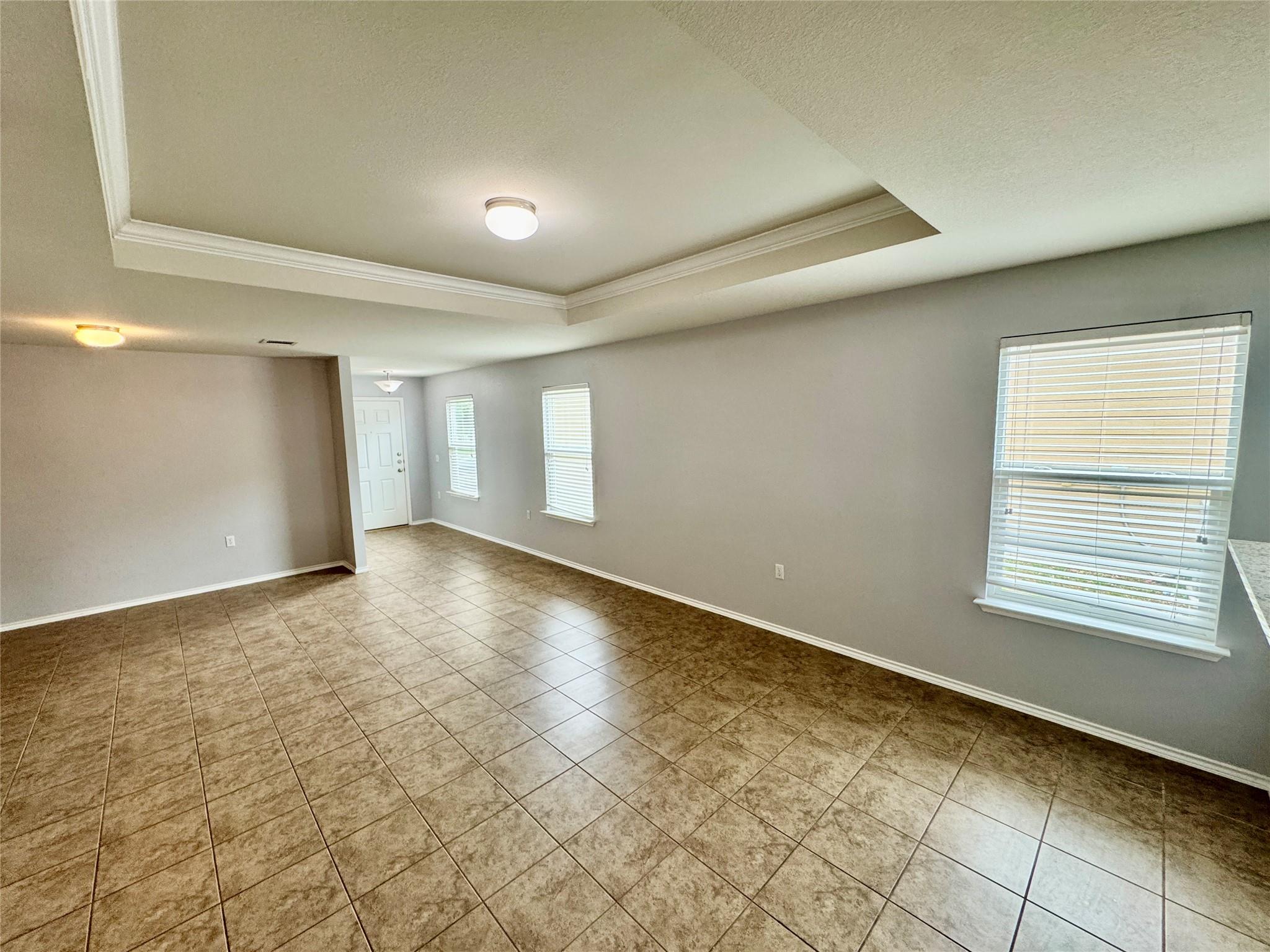 5816 Knoll Pines Pass Dr Property Photo 3