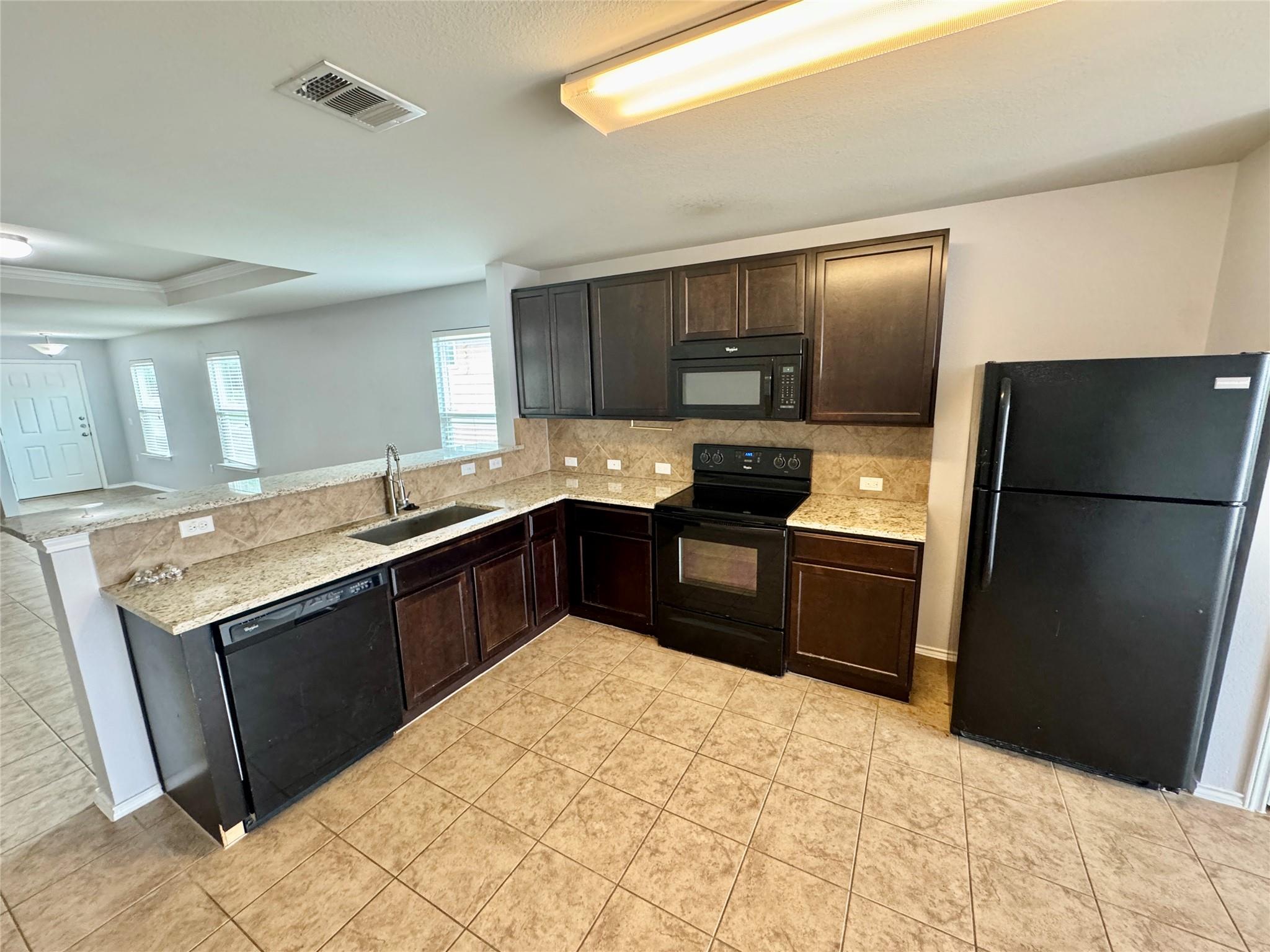 5816 Knoll Pines Pass Dr Property Photo 6