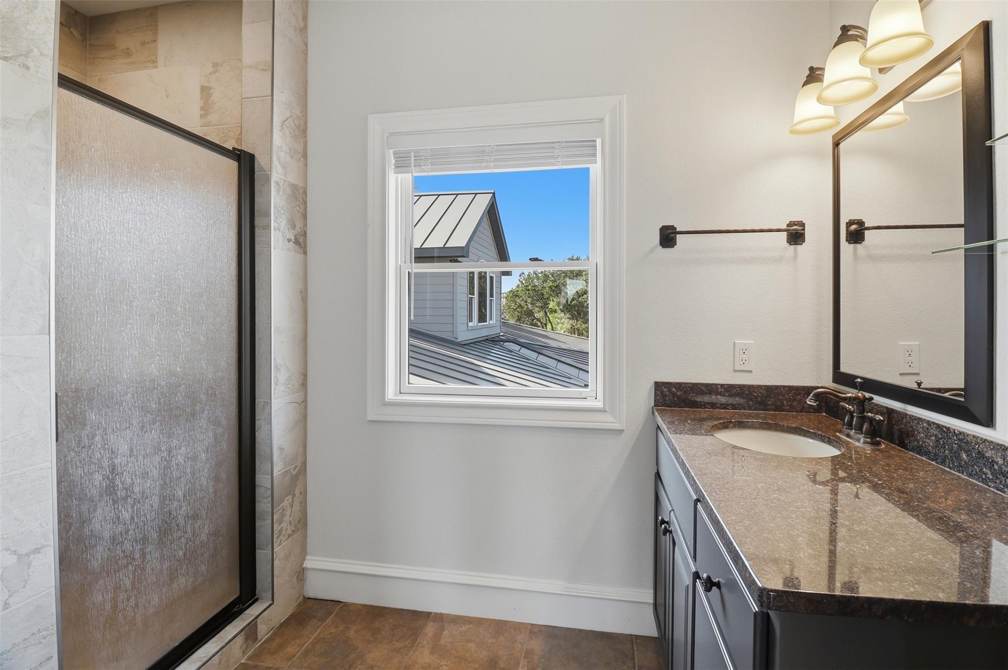 1071 Escalar Dr Property Photo 15