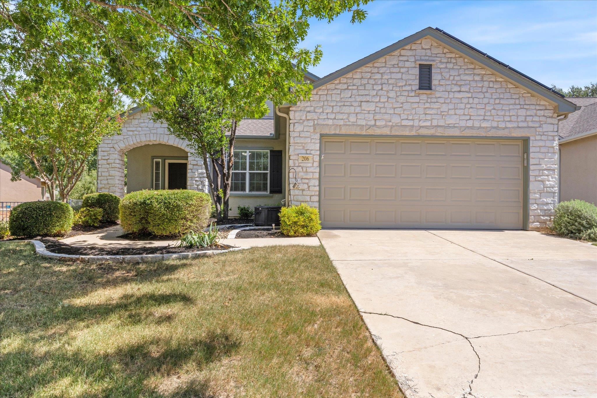 206 Montley Trl Property Photo 2