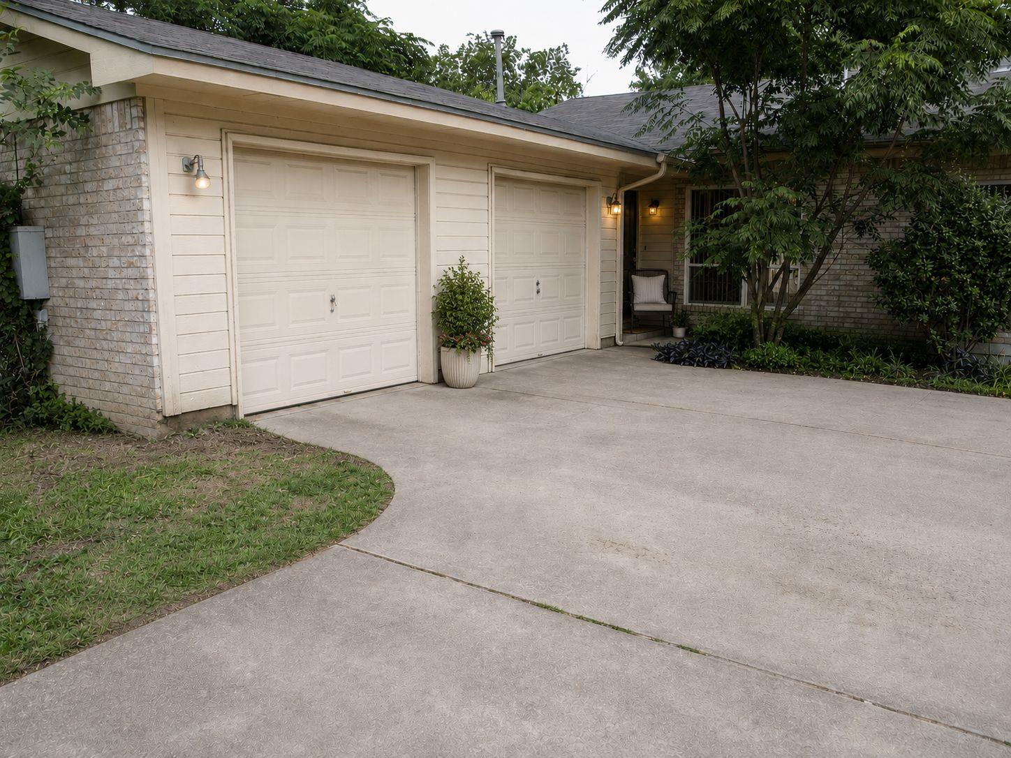 902 Quartz Ct #b Property Photo 1