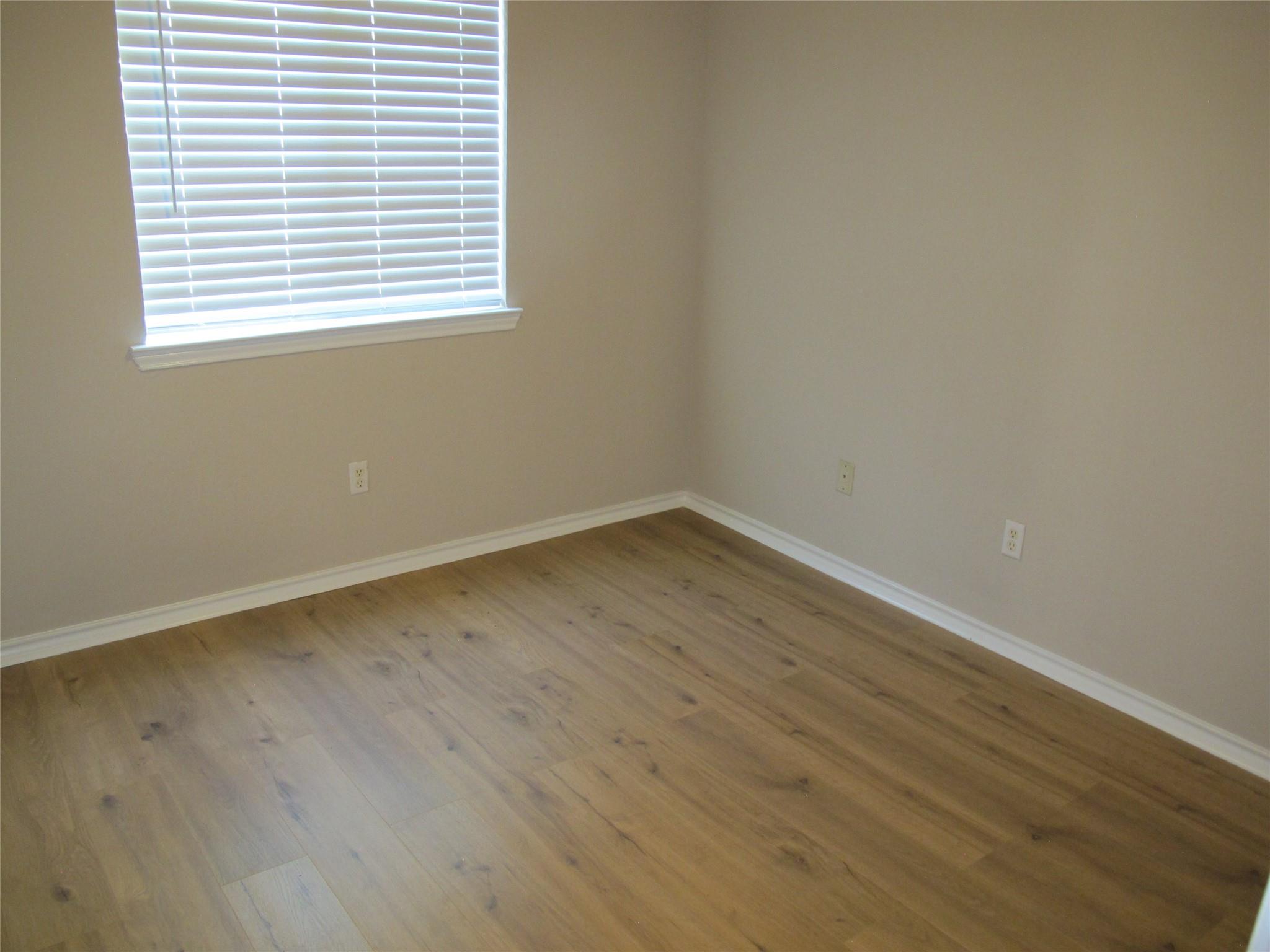 902 Quartz Ct #b Property Photo 23