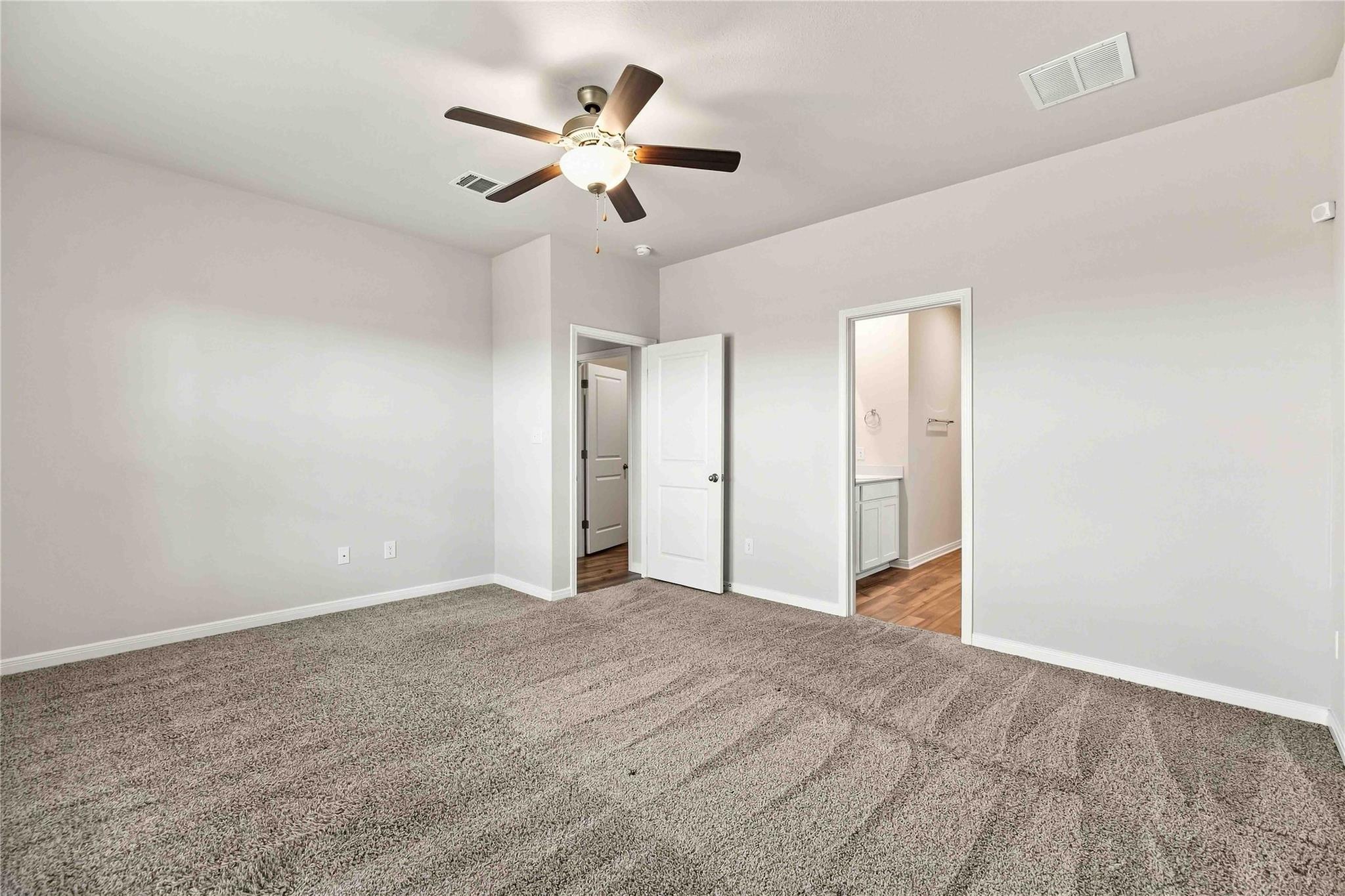 14412 Heartland Dr Property Photo 16