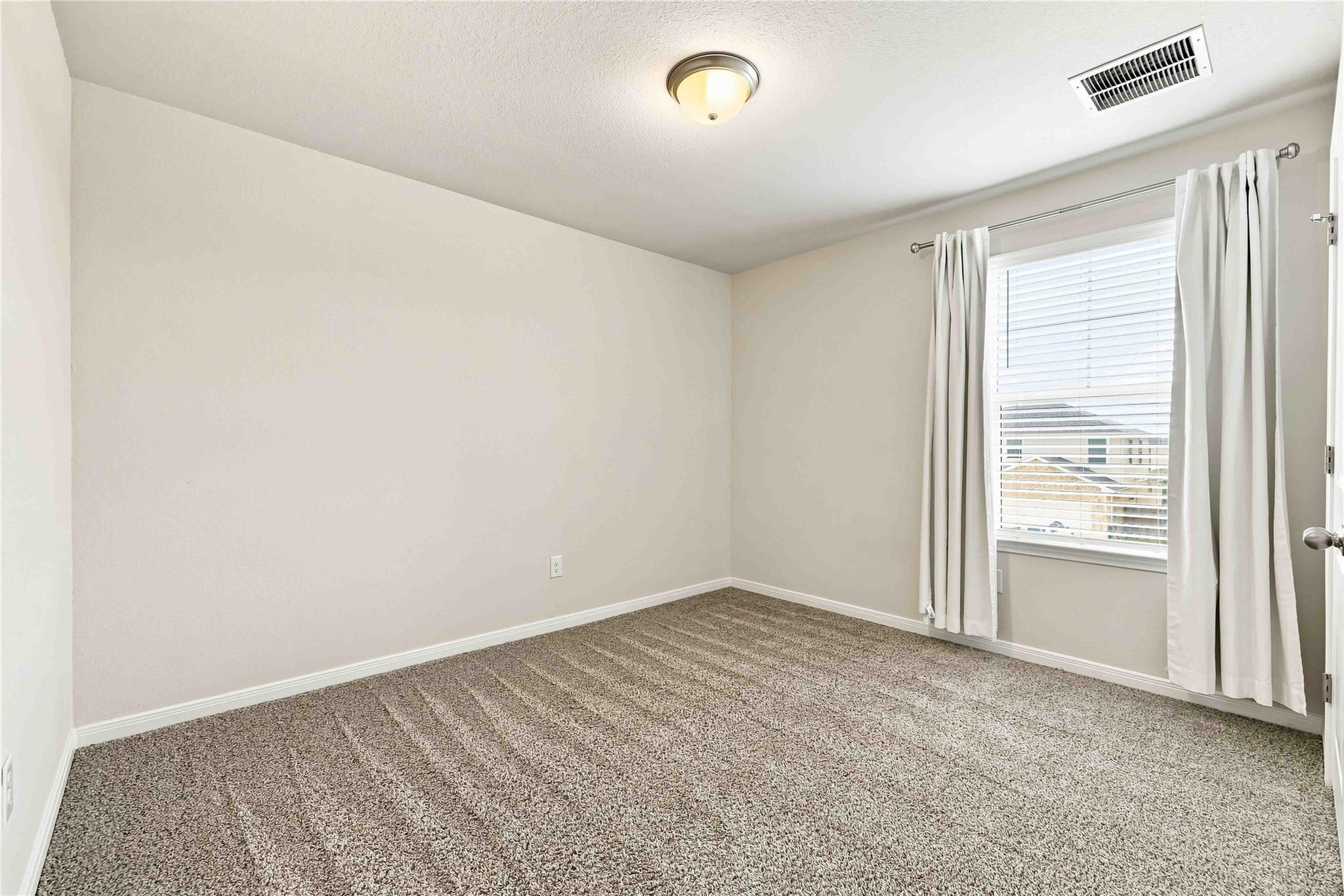 14412 Heartland Dr Property Photo 25