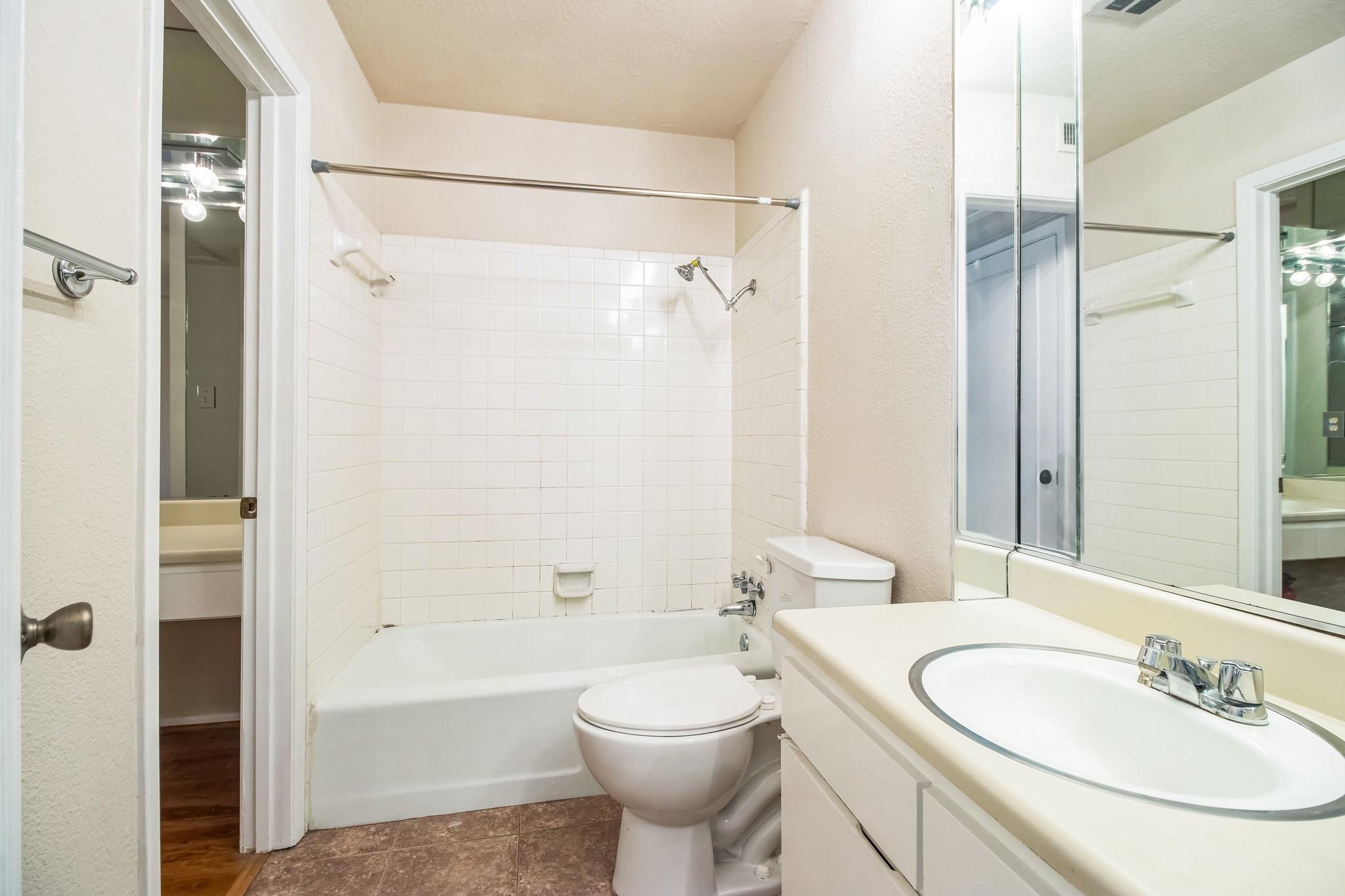 7920 Rockwood Ln #202 Property Photo 12