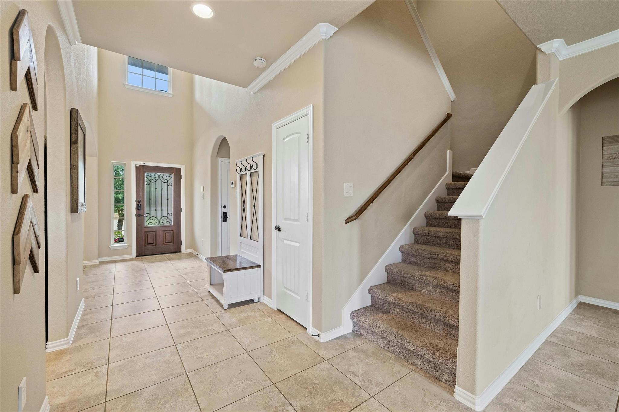 1906 Autumn Run Ln Property Photo 6