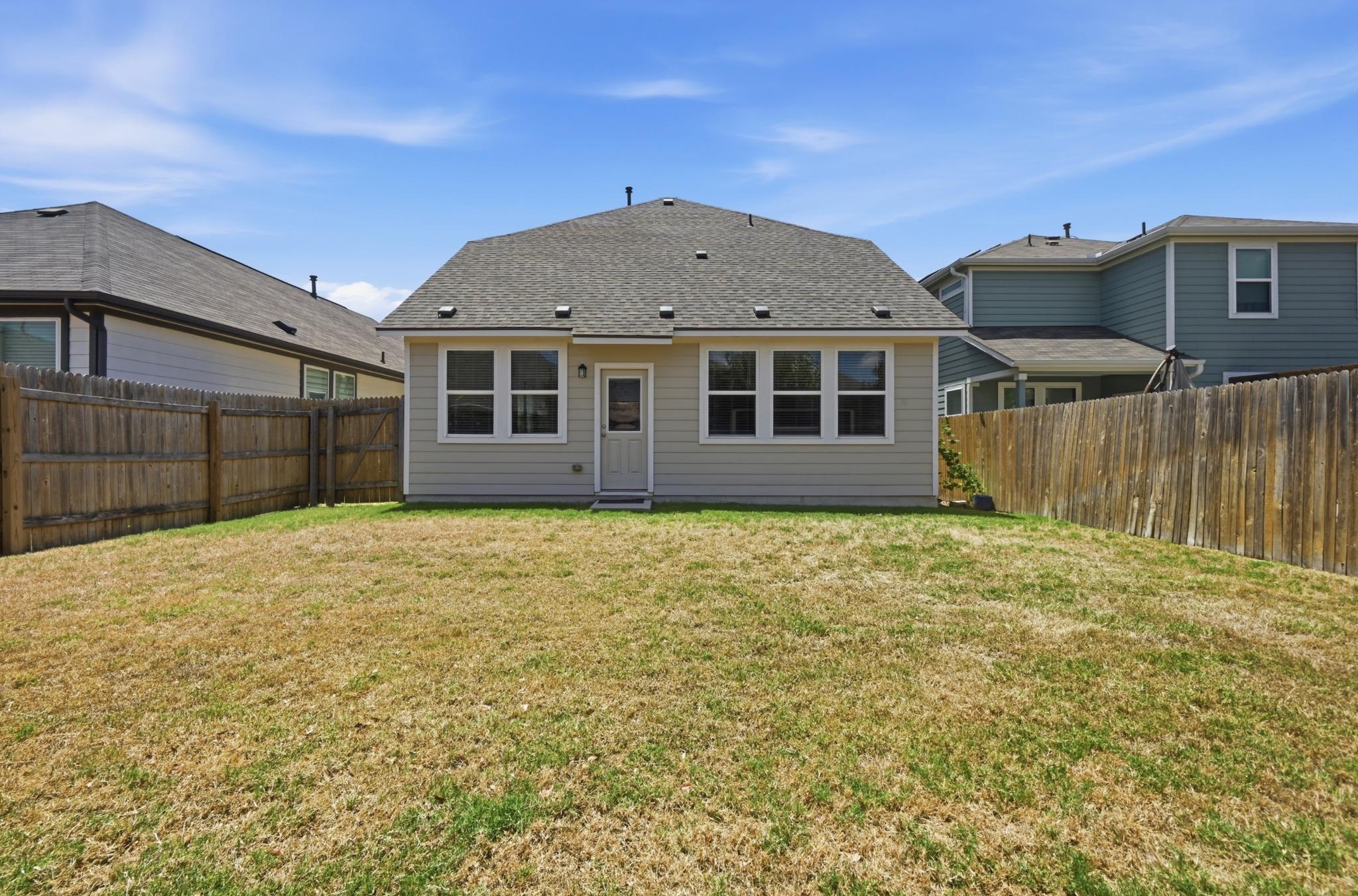 12016 Cimaizon Dr Property Photo 30