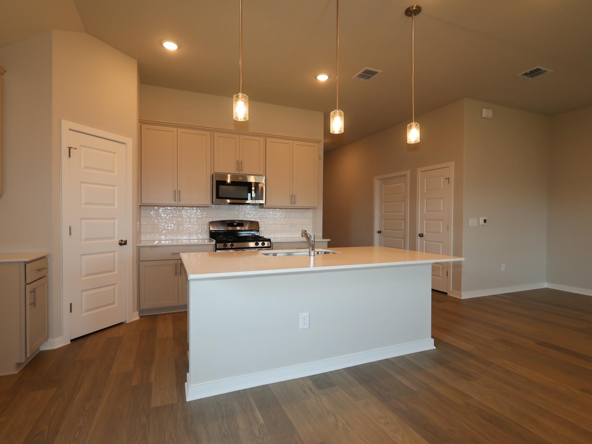 4600 Lava Island Dr Property Photo 6