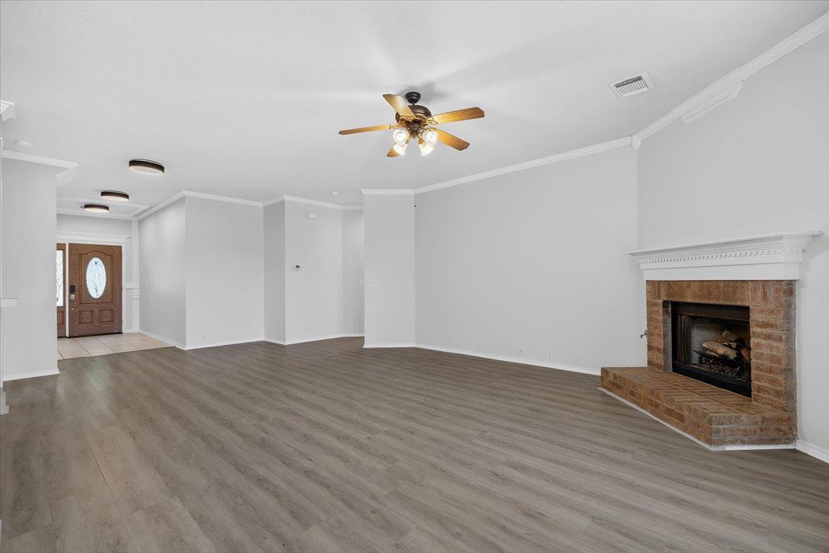 11217 Jockey Bluff Dr Property Photo 4