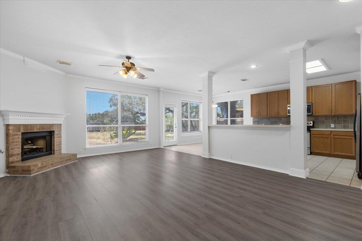11217 Jockey Bluff Dr Property Photo 6