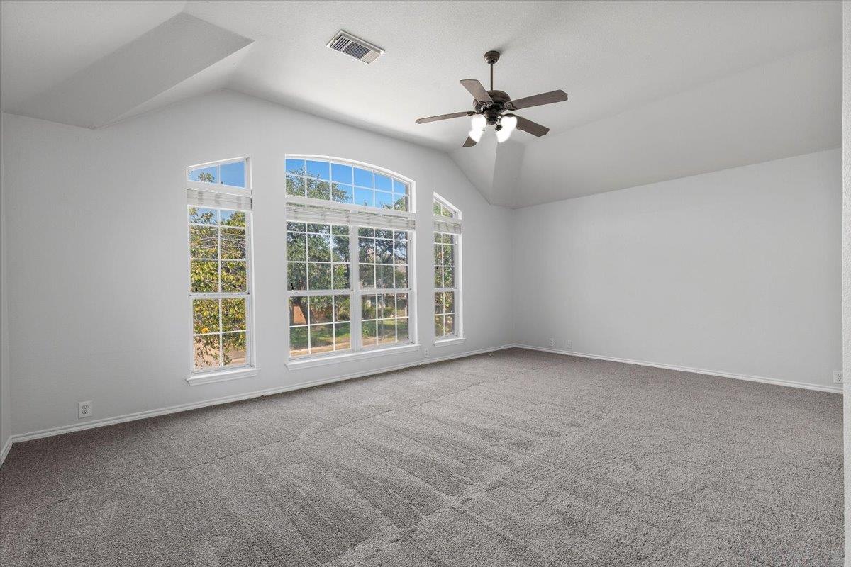 11217 Jockey Bluff Dr Property Photo 10